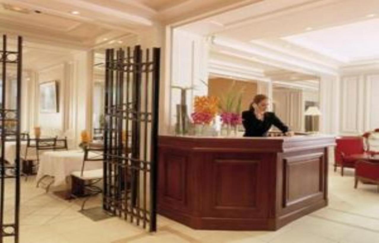 Hôtel Suites Unic Renoir St. Germain