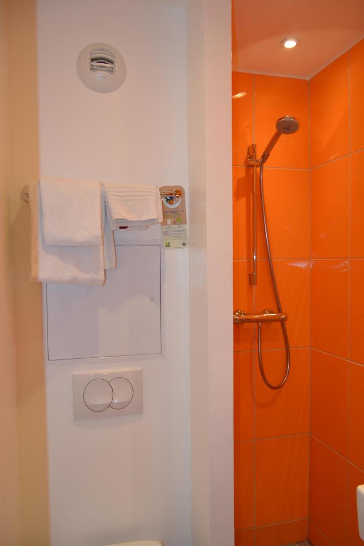 ibis Styles Paris Cadet Lafayette
