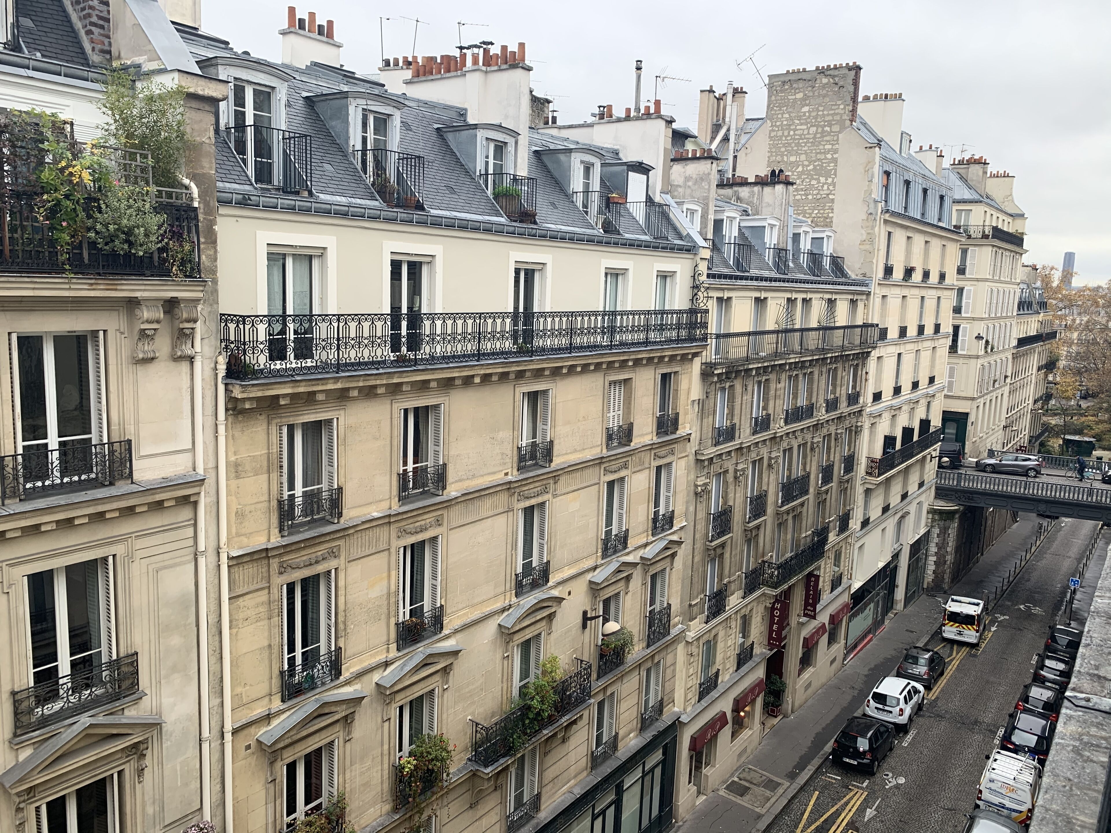 ibis Styles Paris Cadet Lafayette