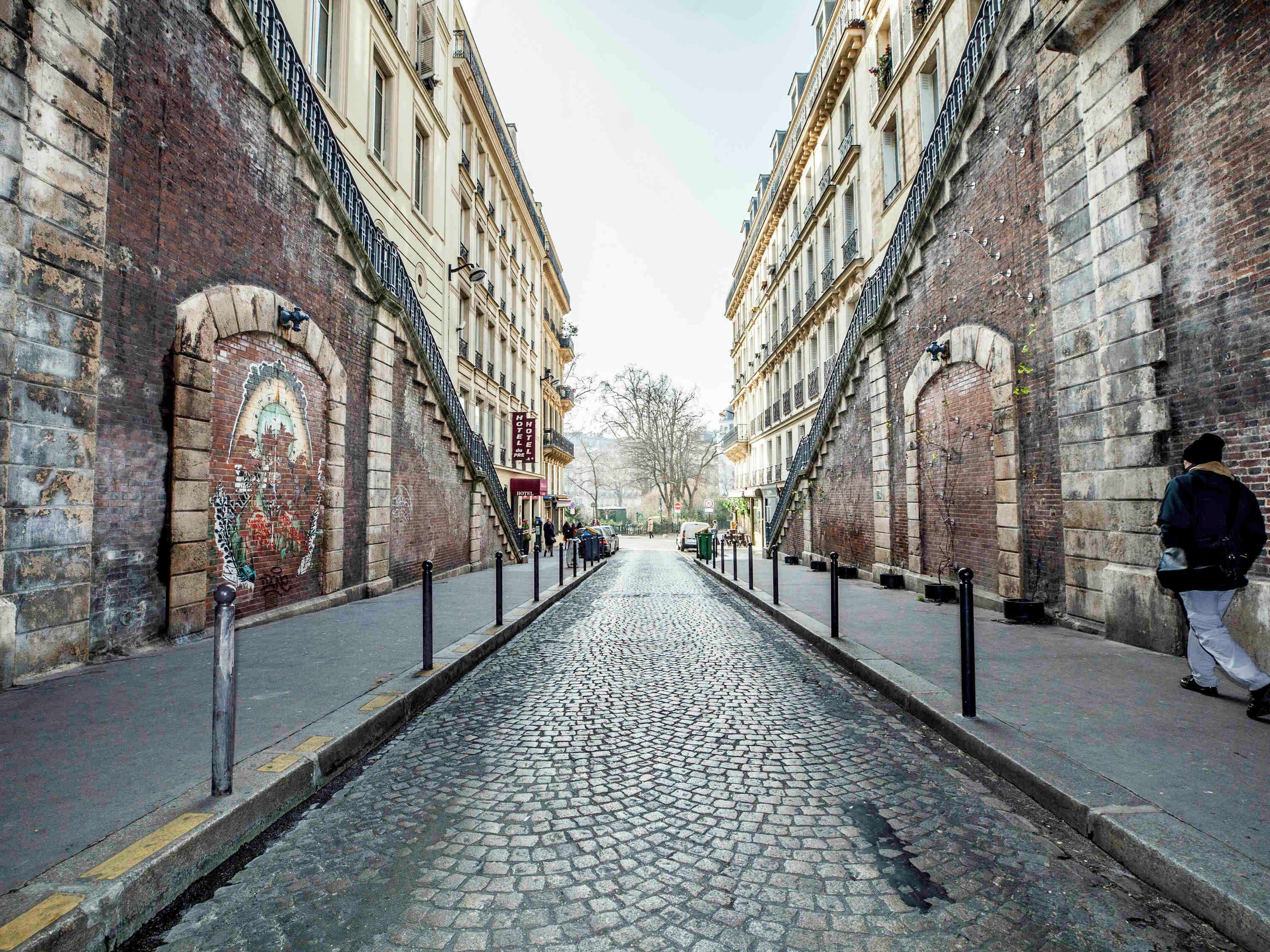 ibis Styles Paris Cadet Lafayette