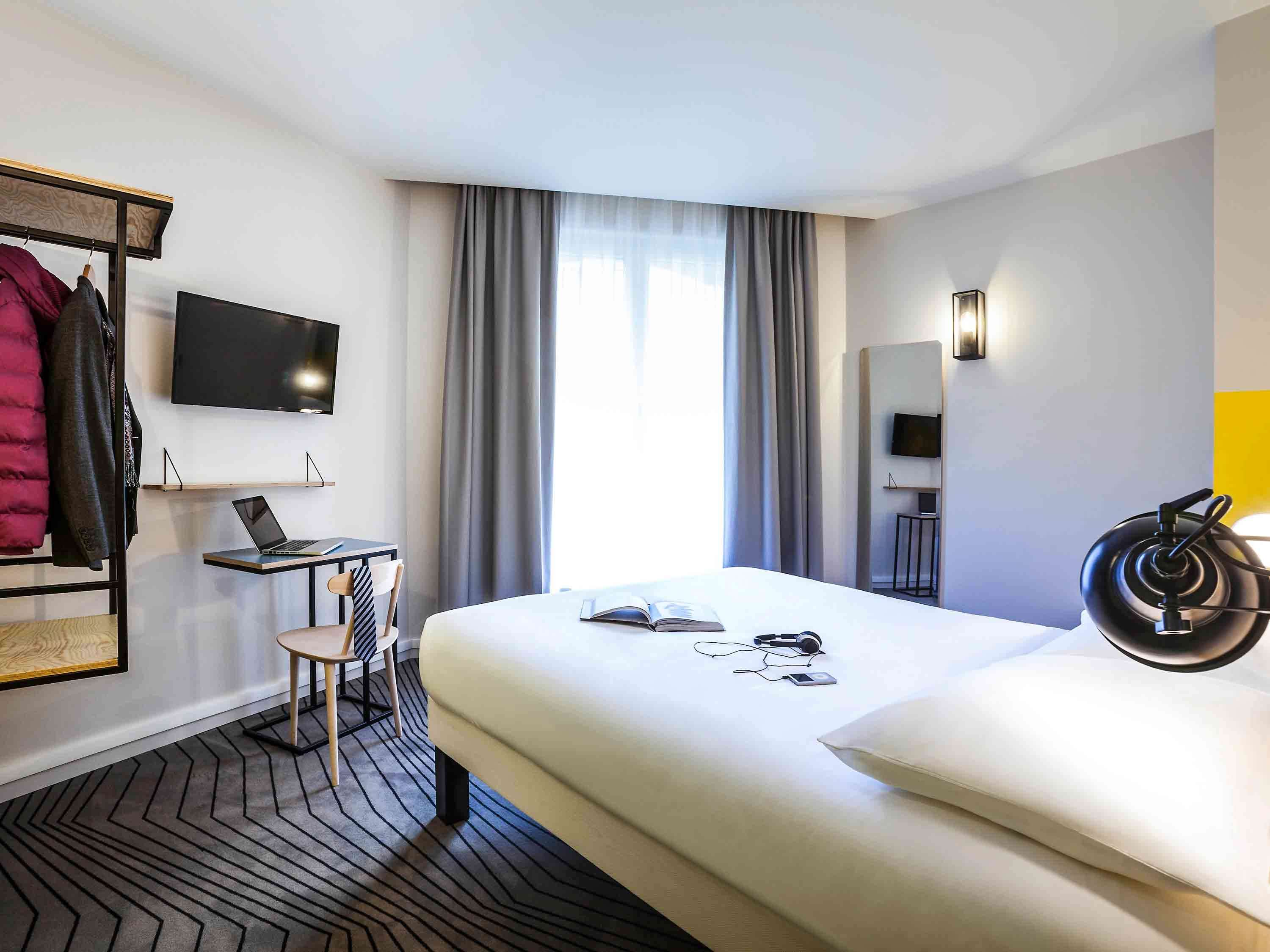 ibis Styles Paris Nation Porte de Montreuil Hotel