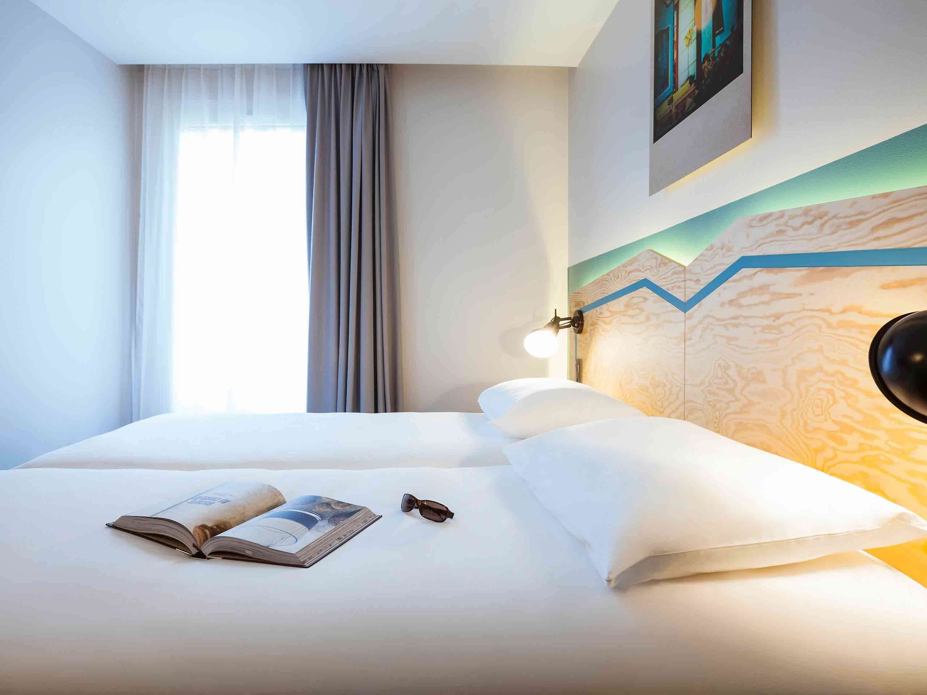 ibis Styles Paris Nation Porte de Montreuil Hotel