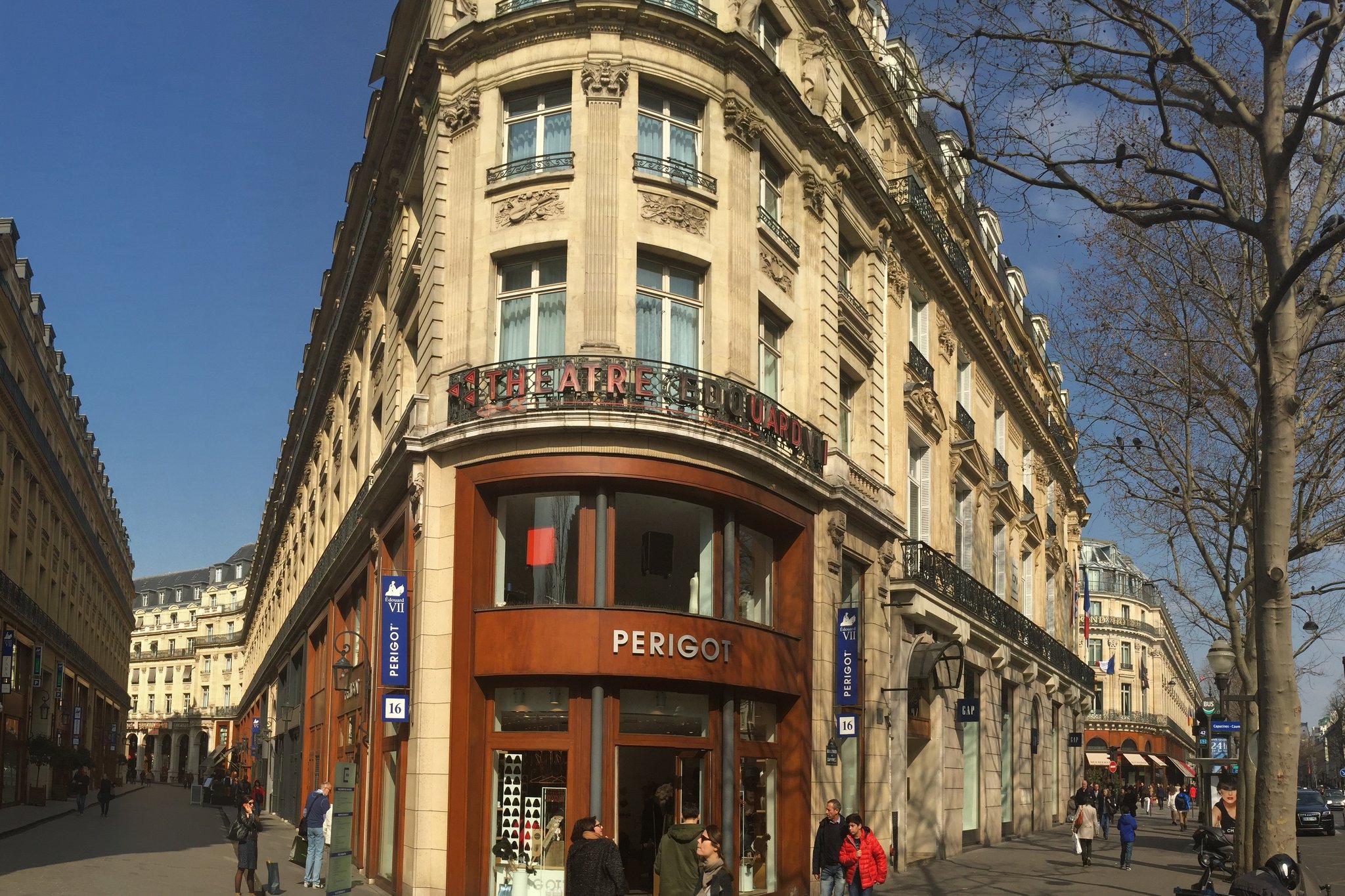 Indigo Paris - Opera