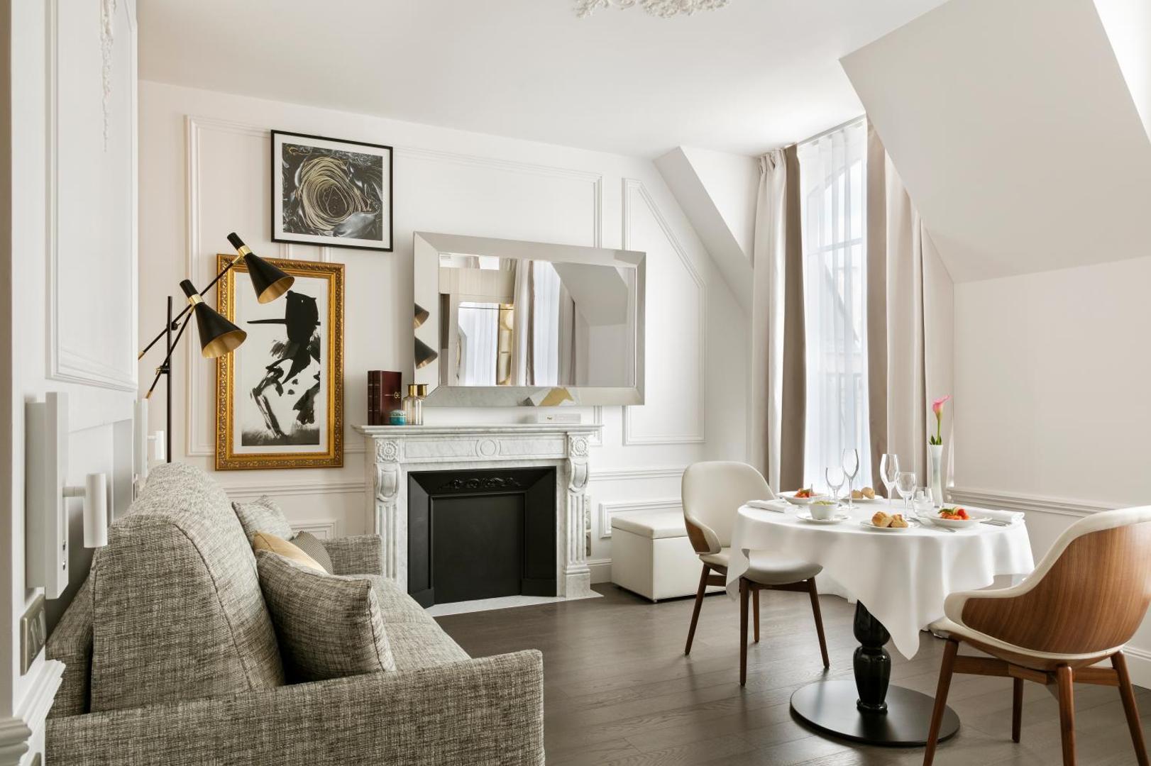 La Clef Champs-Élysées Paris