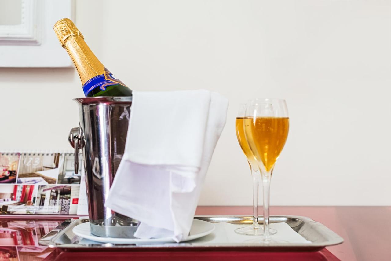 Hôtel Le 123 Elysées