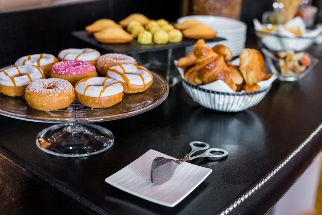 Hôtel Le 123 Elysées