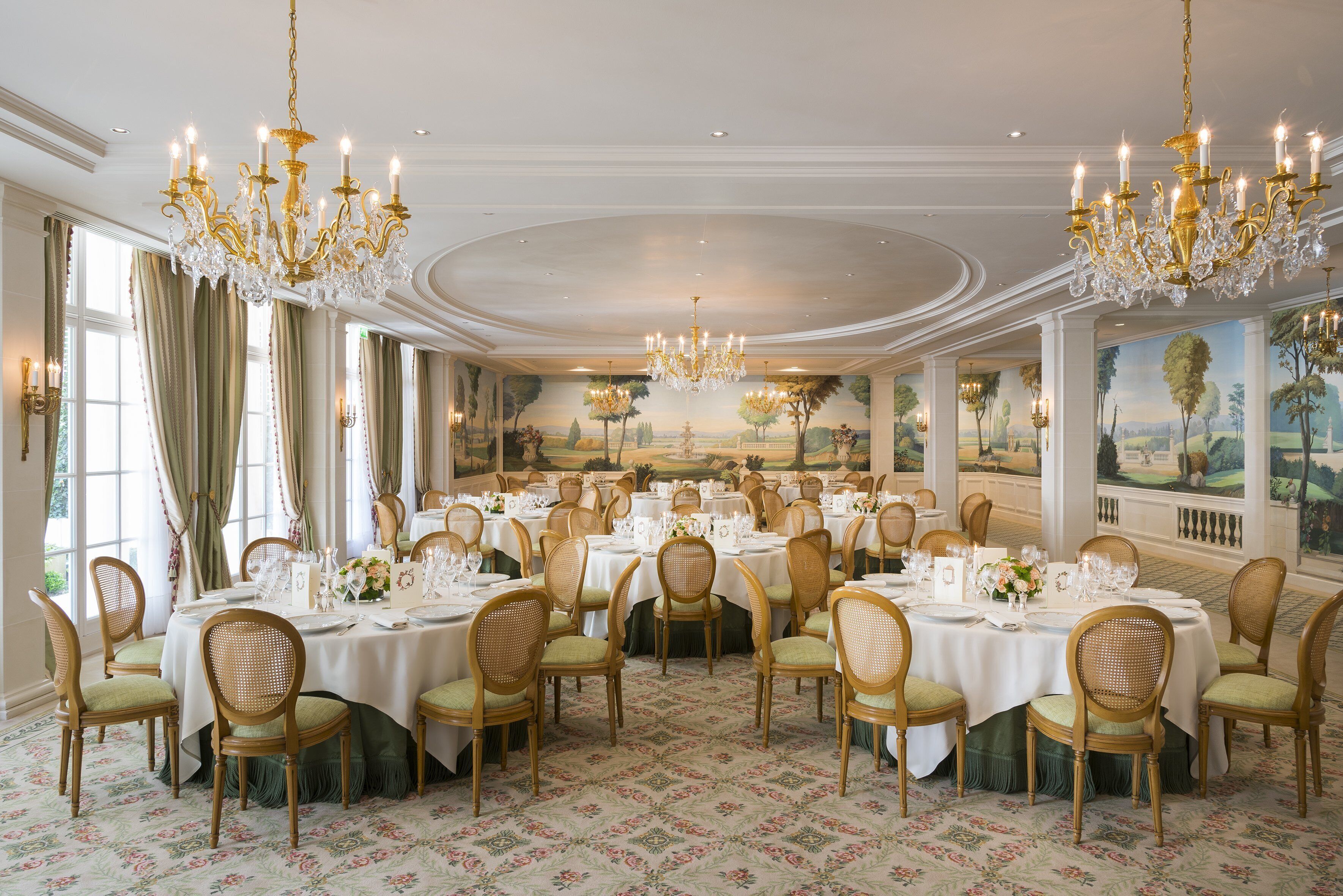 Le Bristol Paris