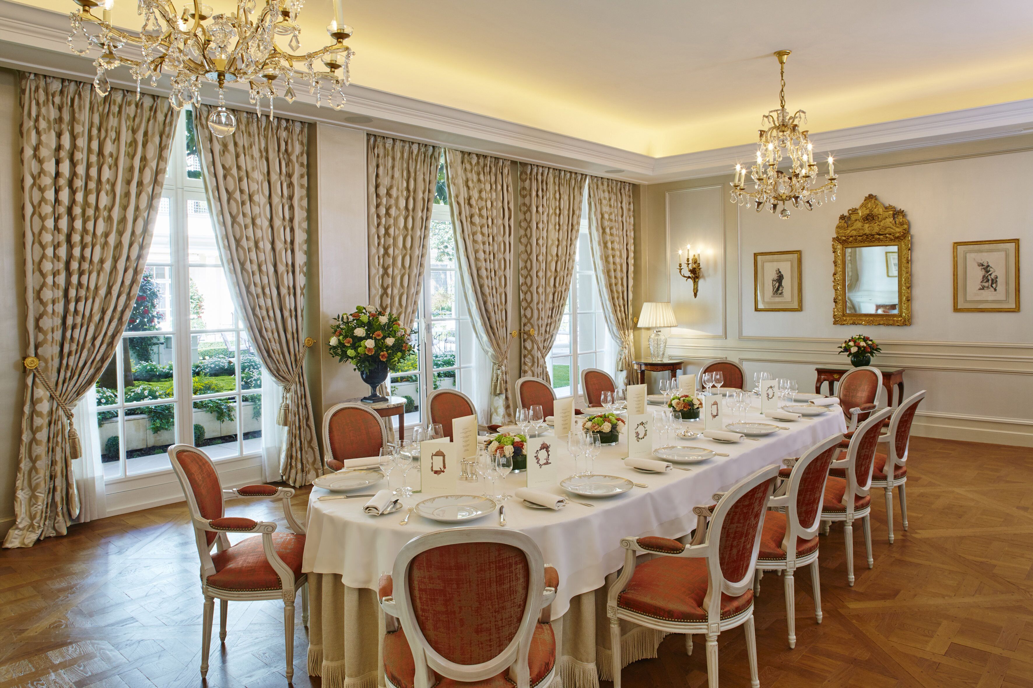 Le Bristol Paris