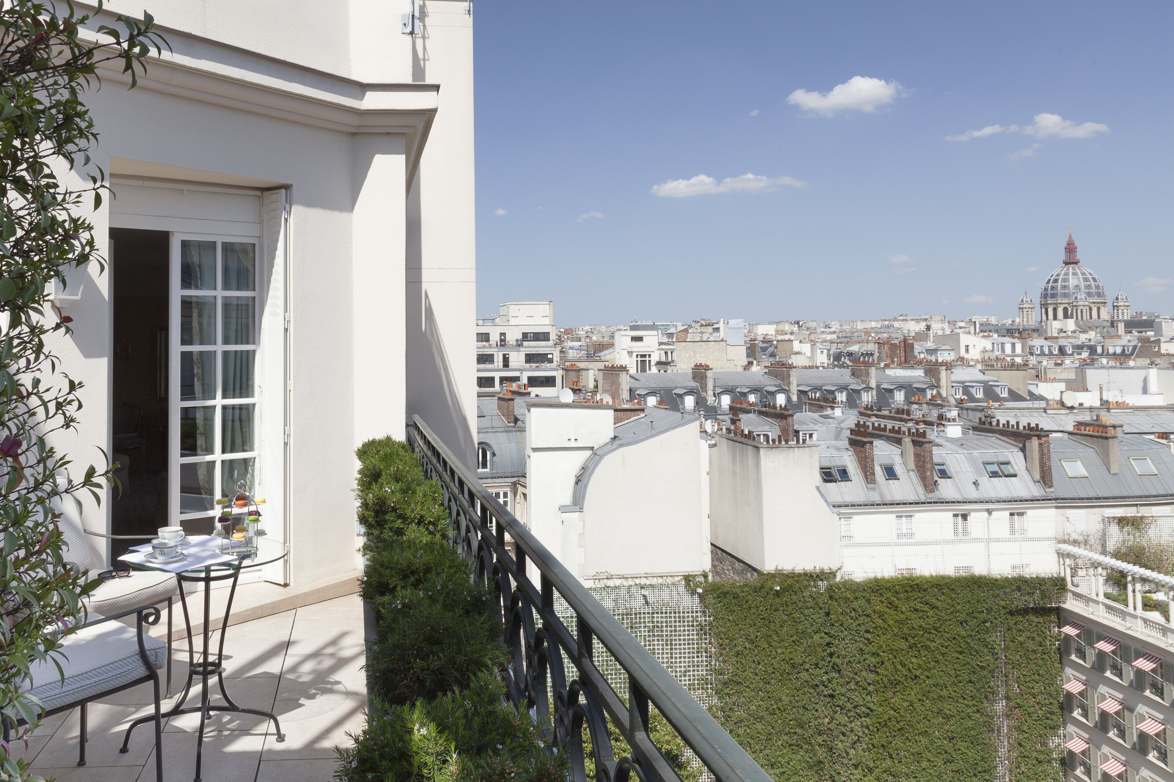 Le Bristol Paris