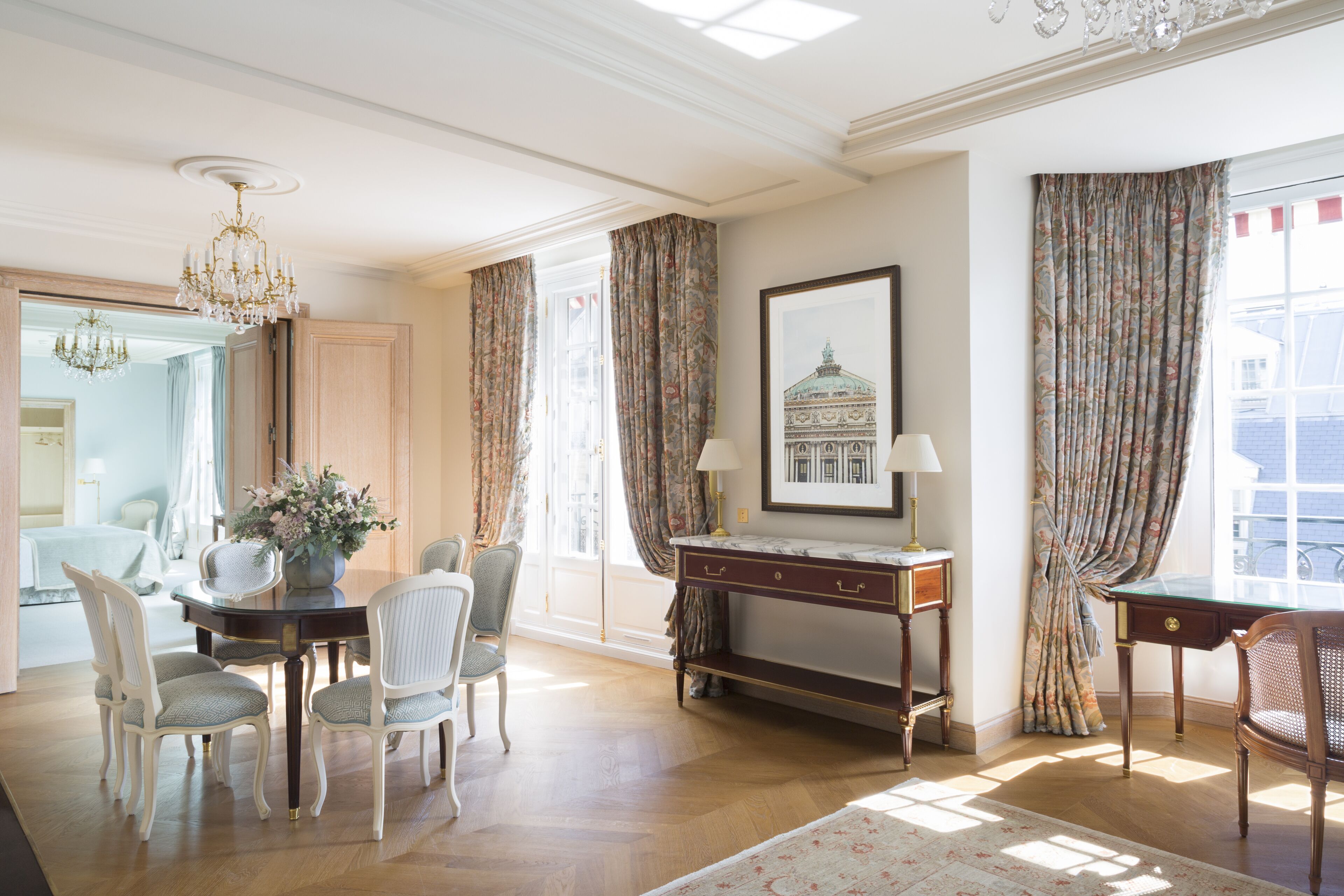 Le Bristol Paris