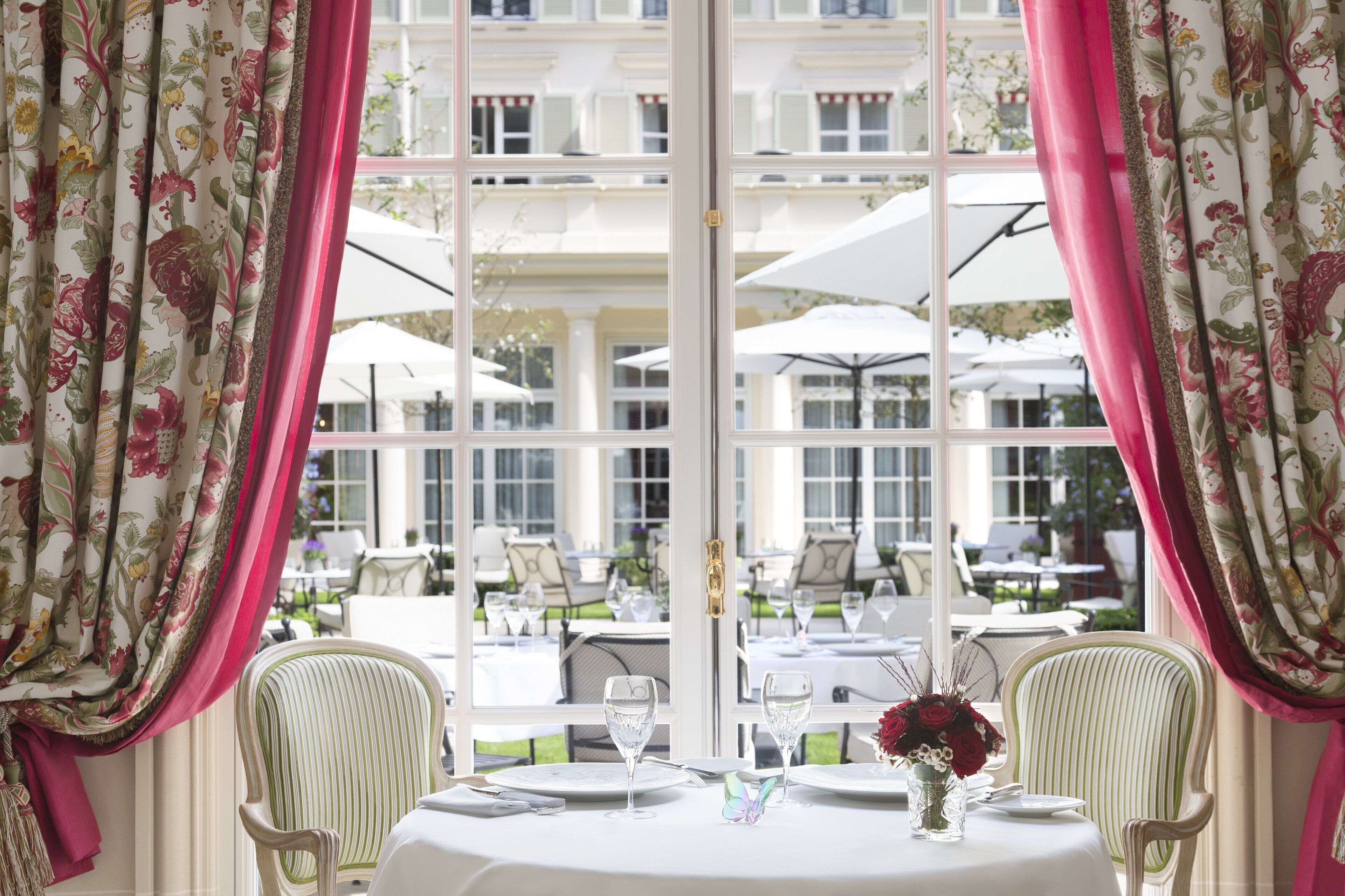 Le Bristol Paris