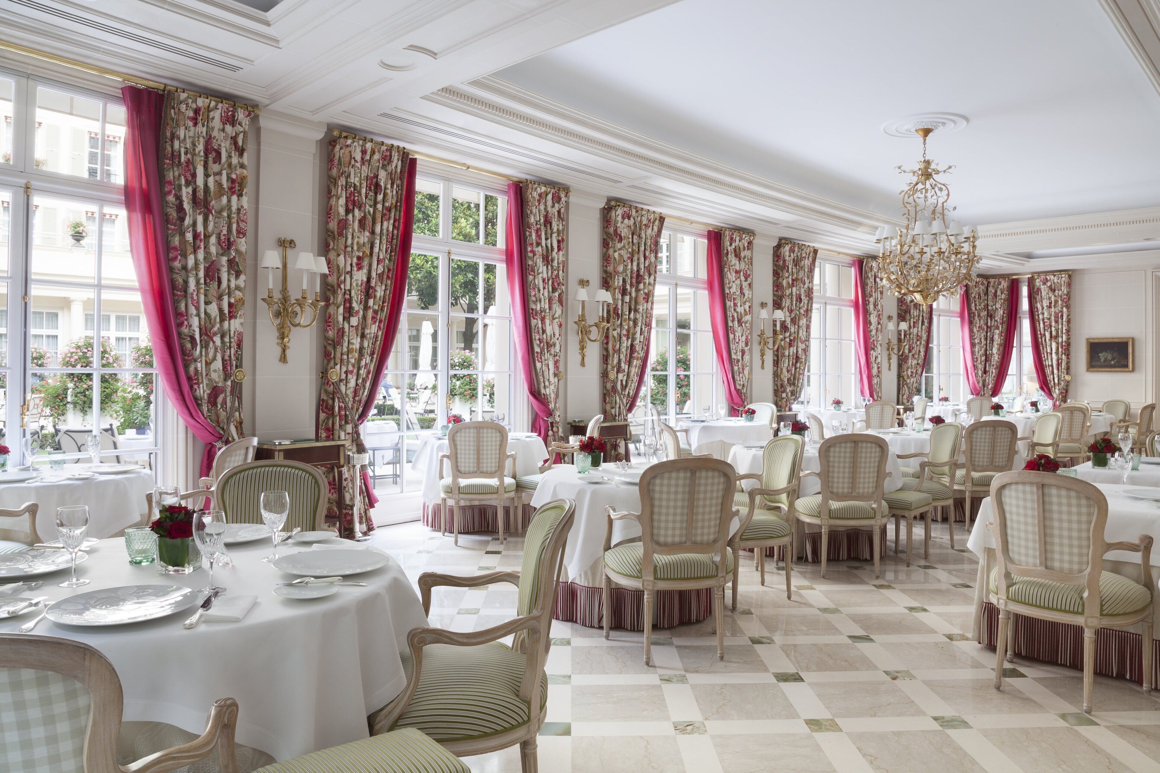 Le Bristol Paris