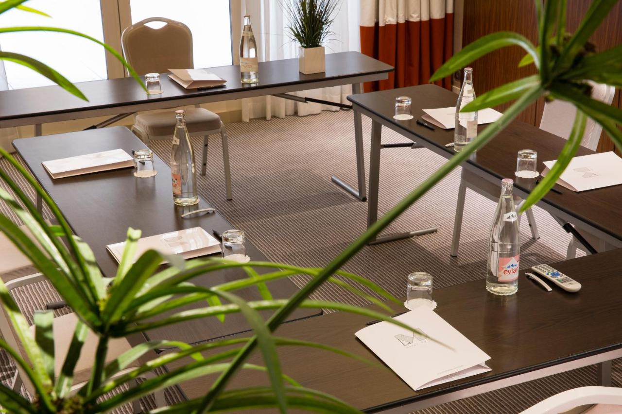 Le M Hotel Paris