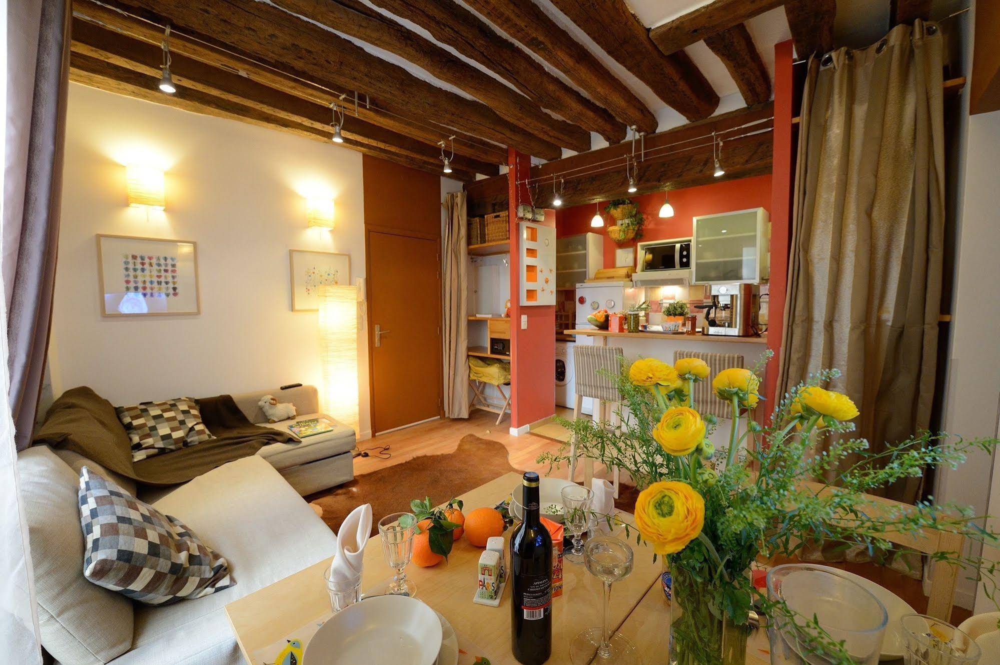 Les Patios du Marais Residence