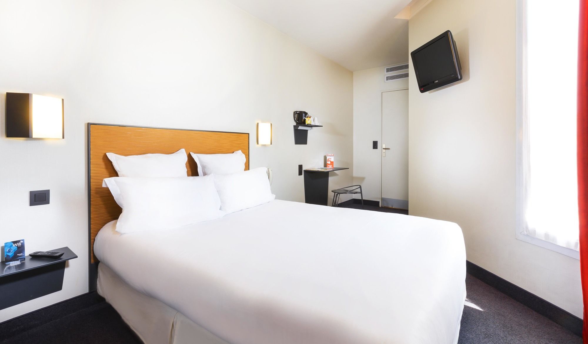 Libertel Canal St Martin