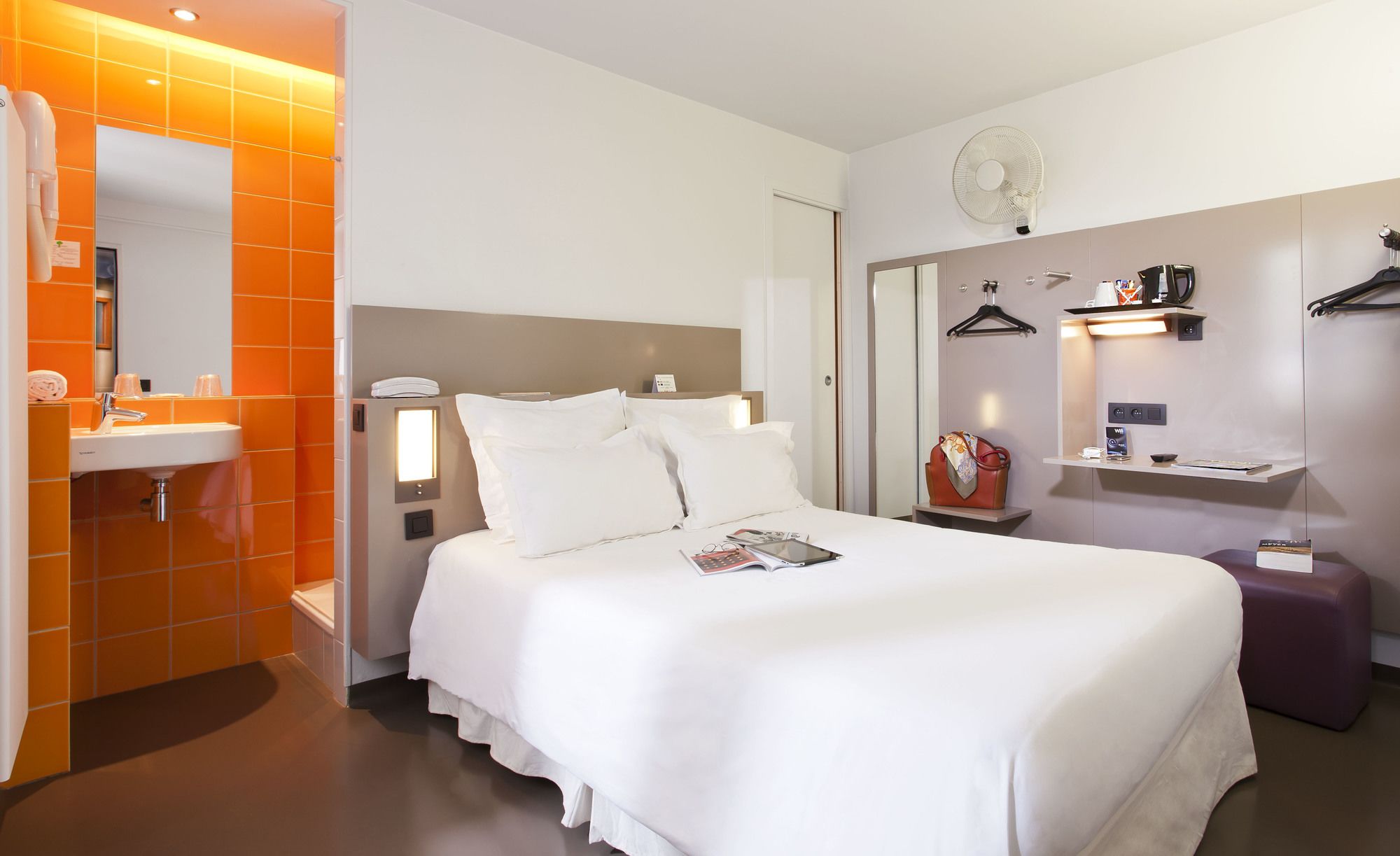 Libertel Canal St Martin