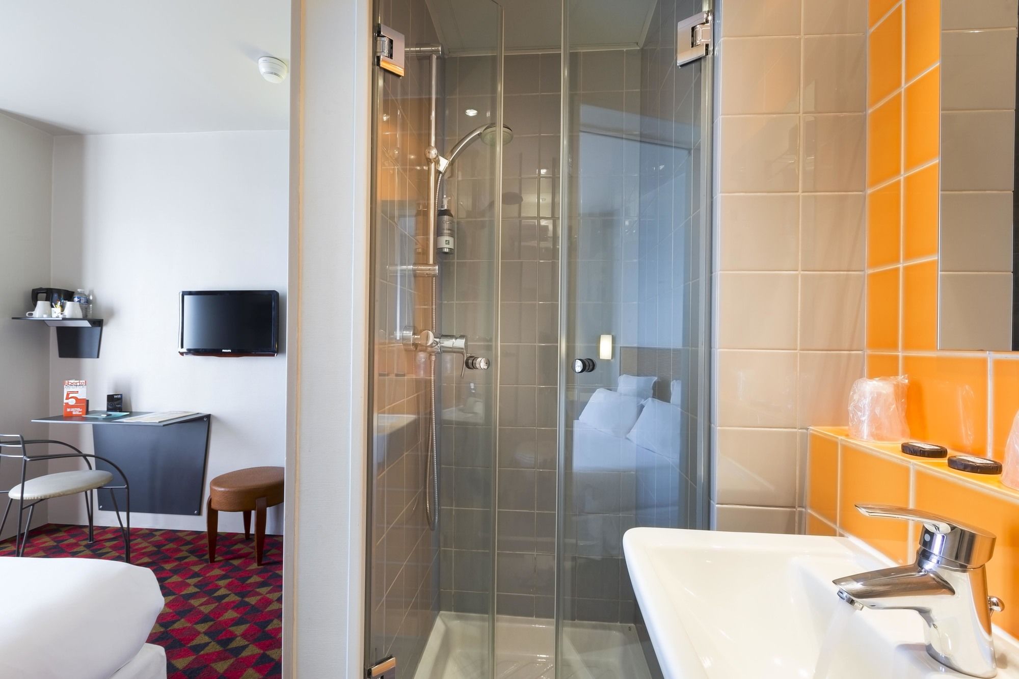 Libertel Canal St Martin