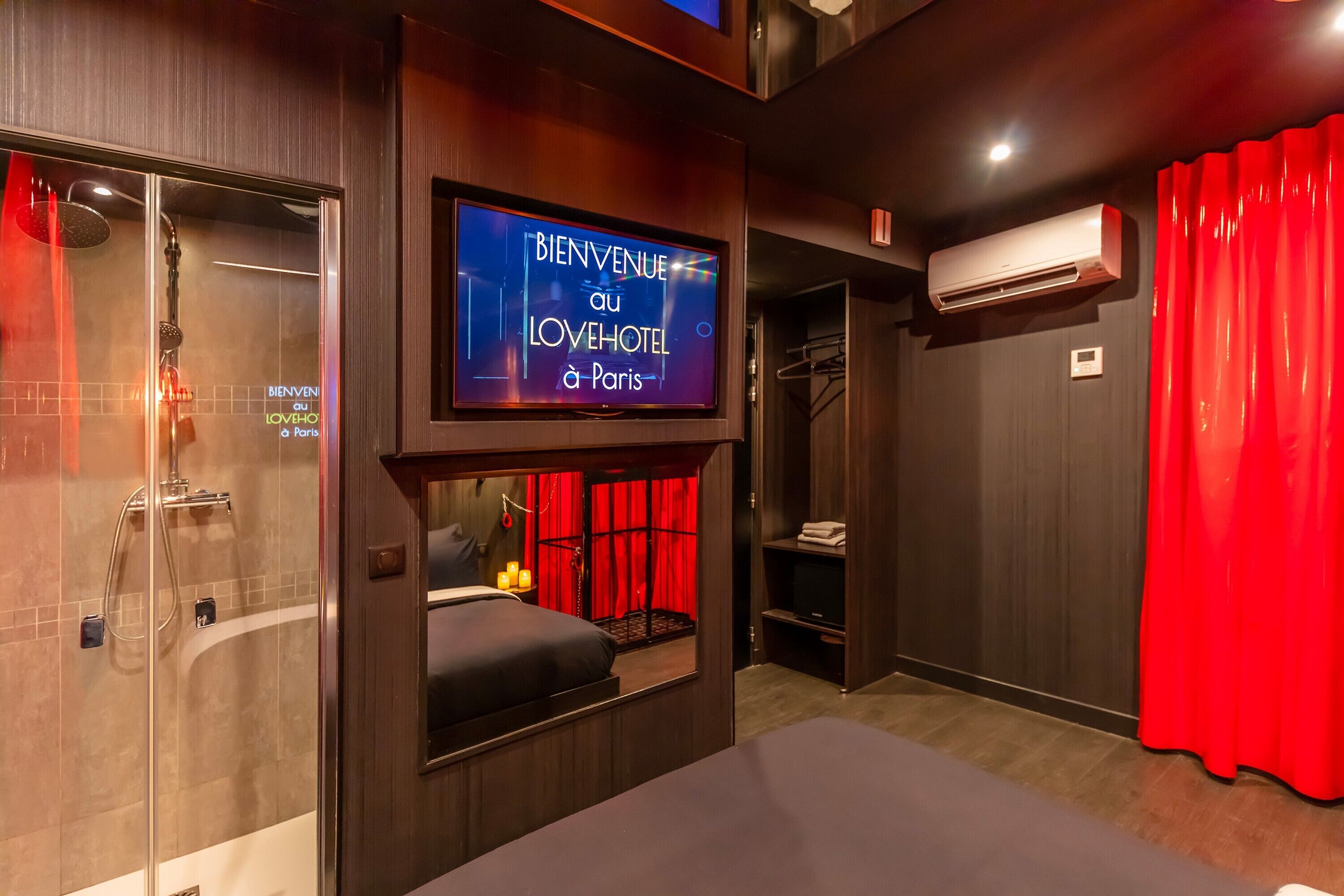 Love Hôtel - Adults Only