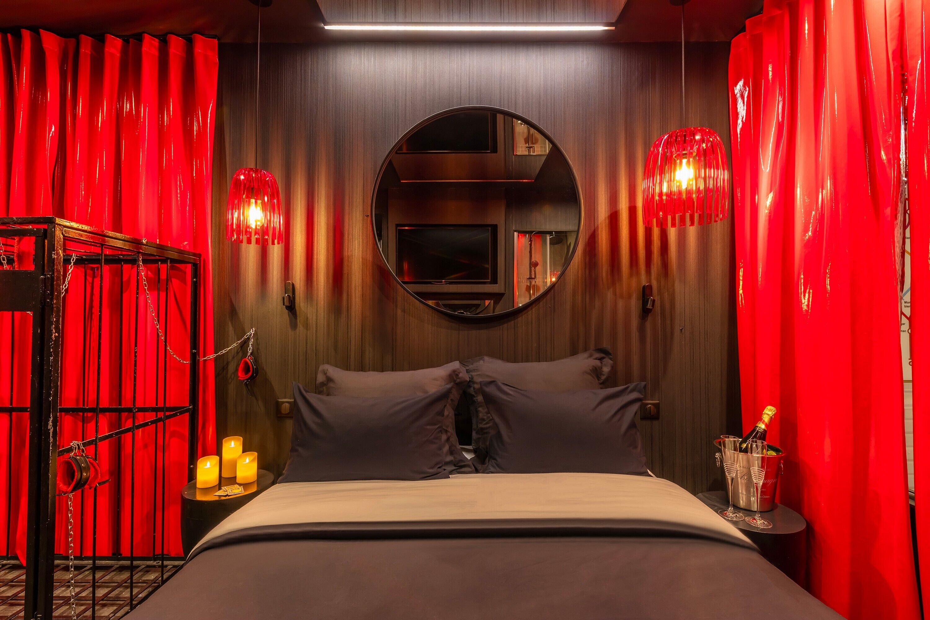 Love Hôtel - Adults Only