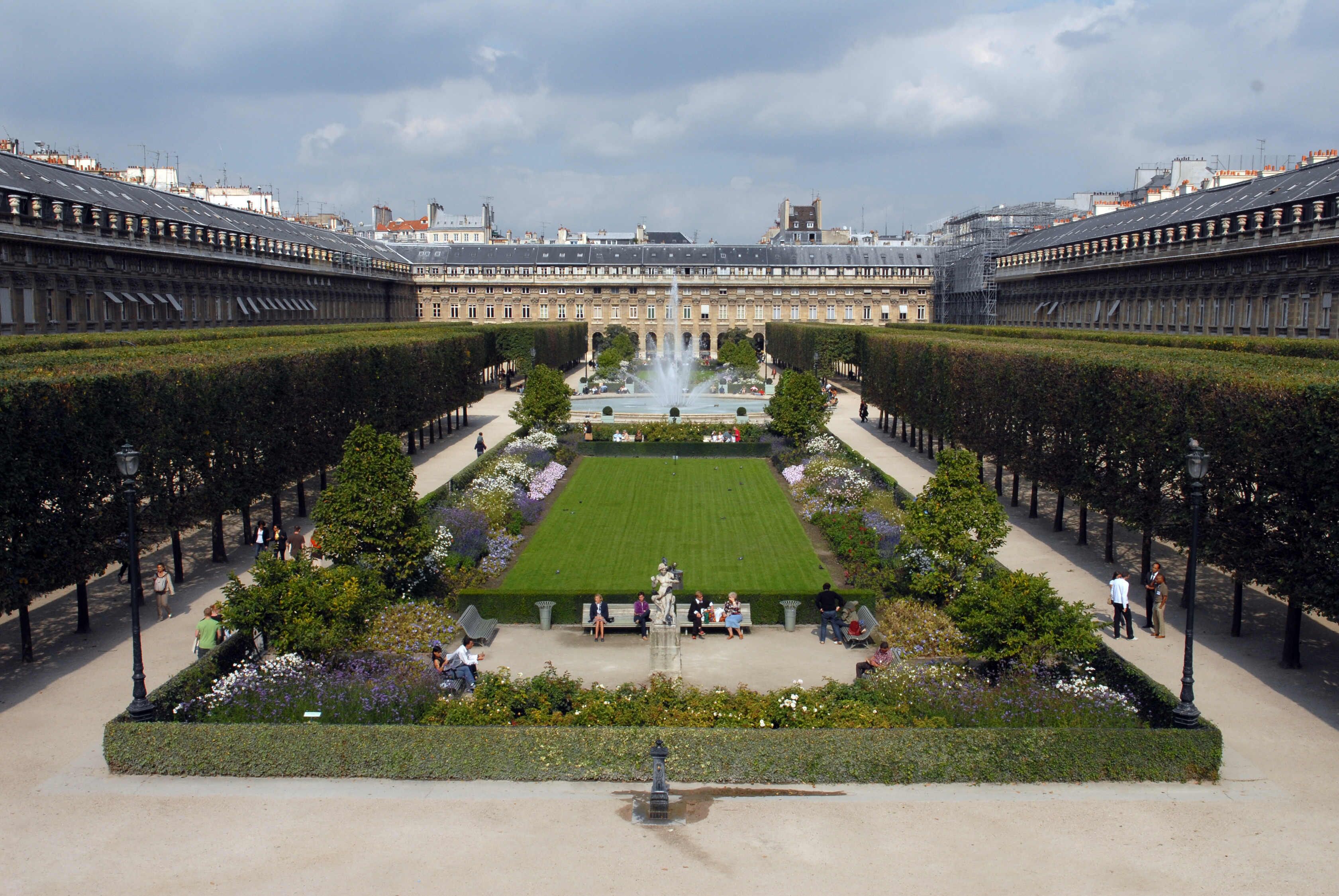 Luxury Apartment Paris Louvre Ii