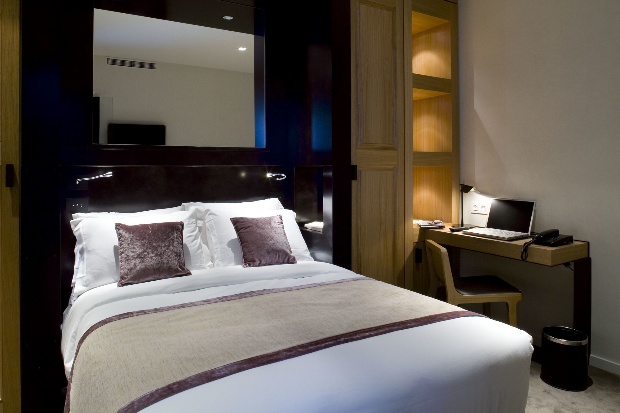 Marceau Champs-Elysées