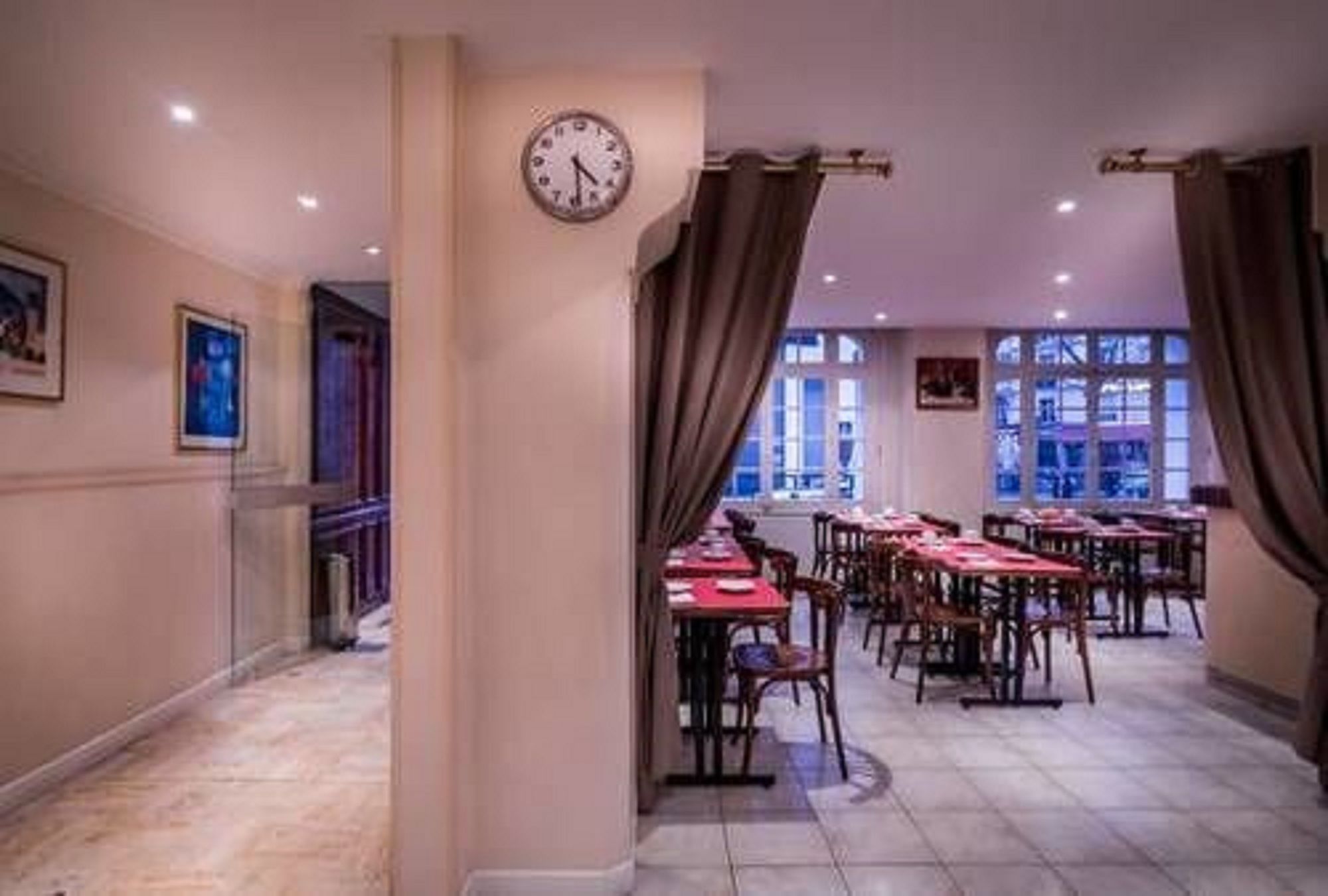 ibis Styles Paris Montmartre Batignolles