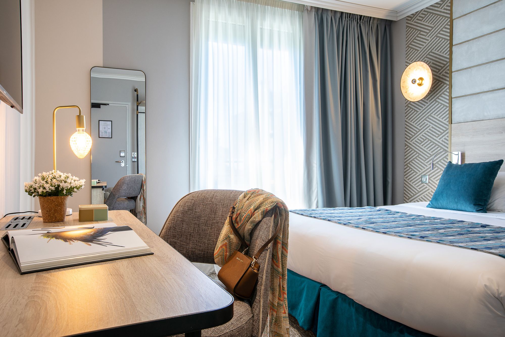 Hotel Nude Paris