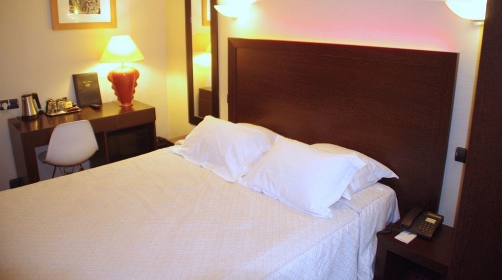 Hotel Nude Paris