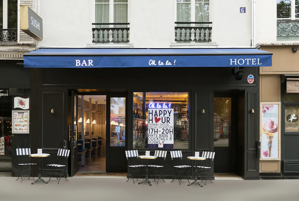 Oh La La! Hotel Bar