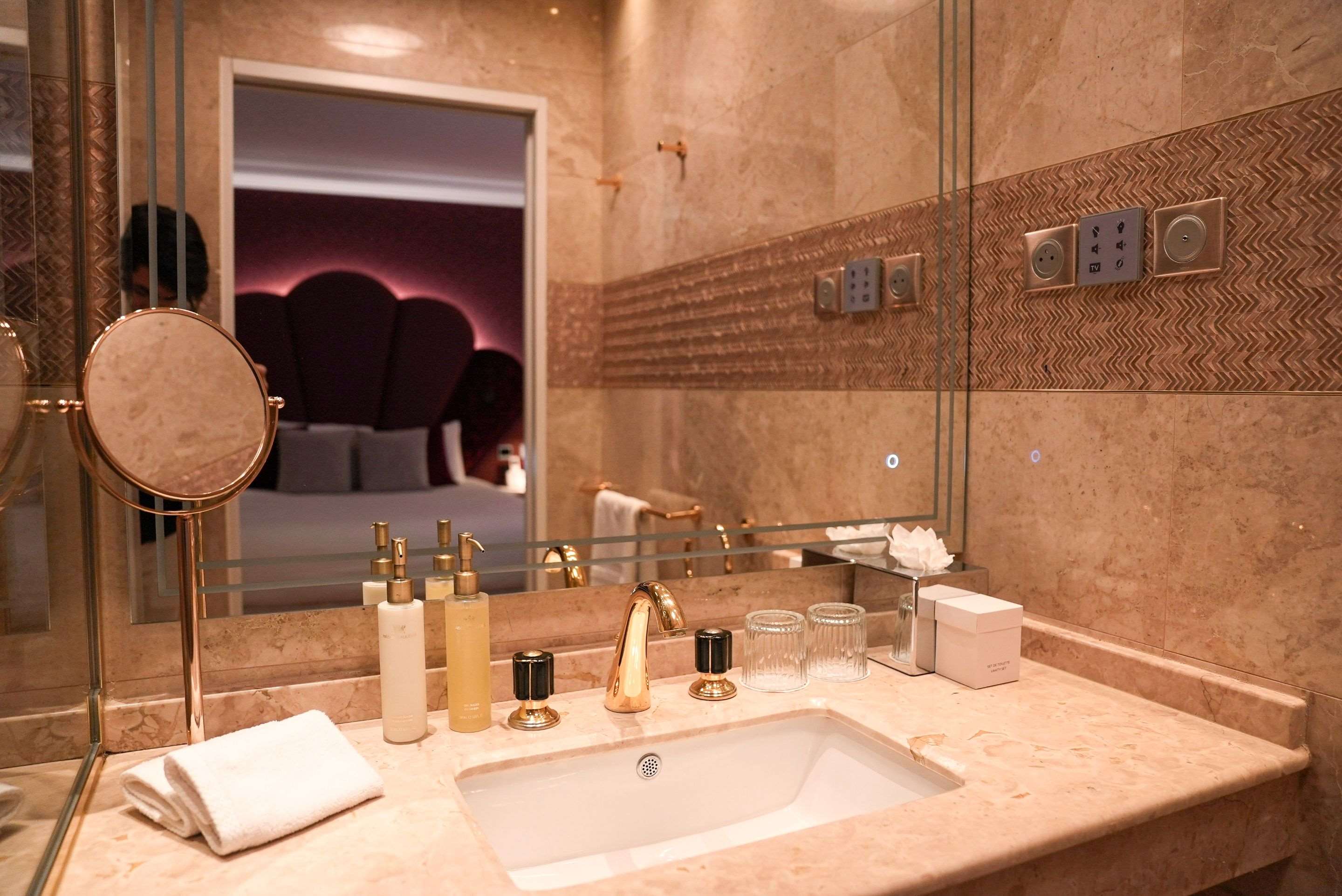 Paris J'Adore Hotel & Spa