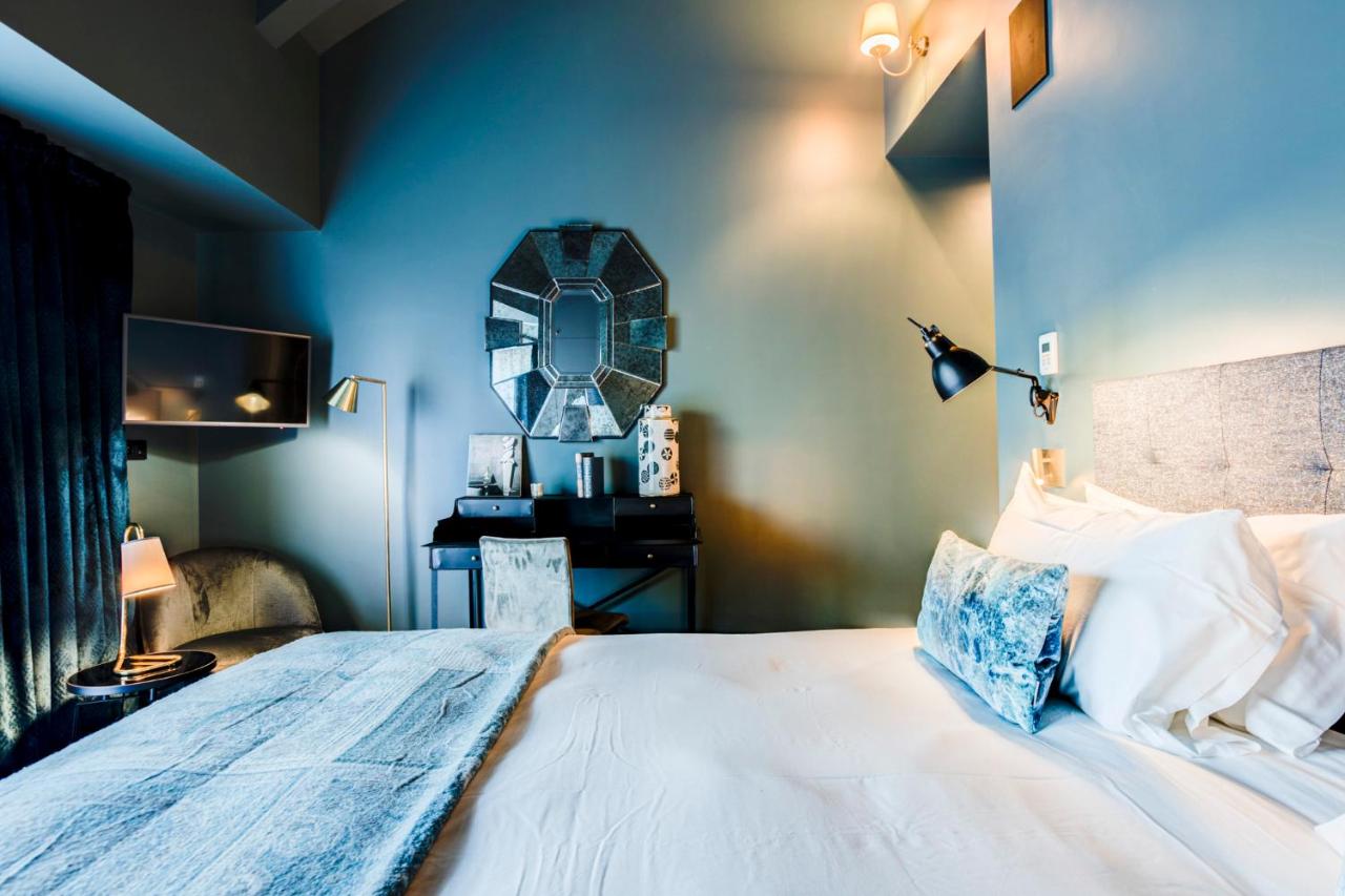 Rayz Private Suites