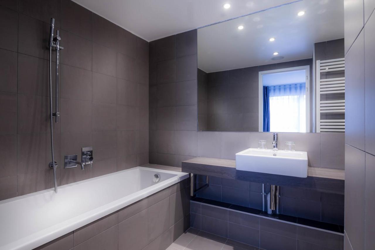 Rayz Private Suites