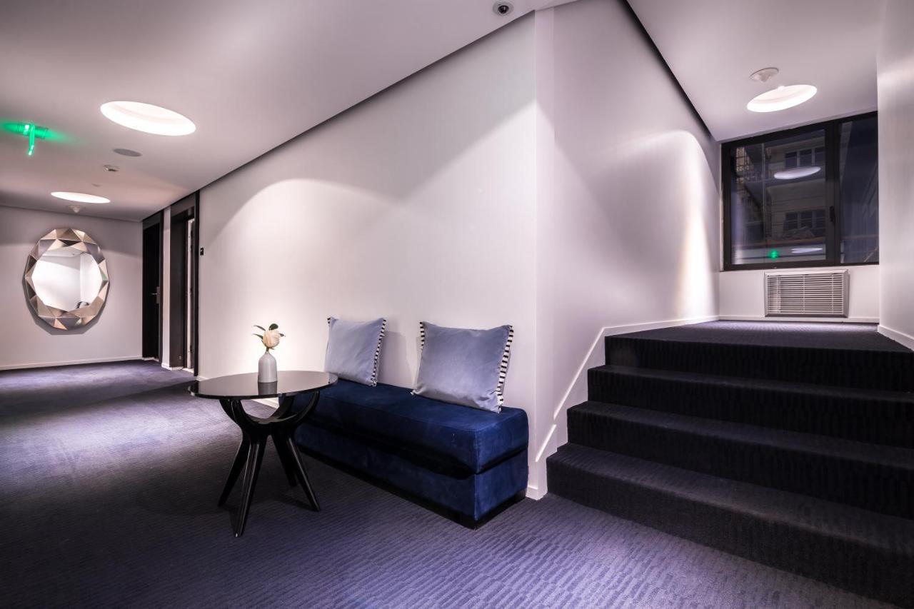 Rayz Private Suites
