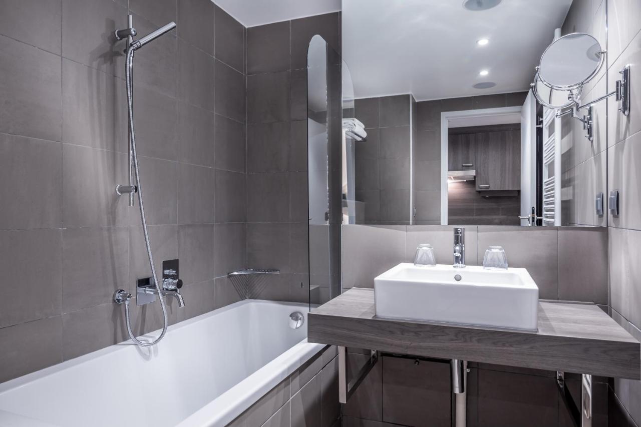 Rayz Private Suites