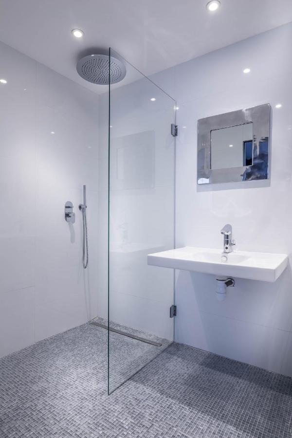 Rayz Private Suites