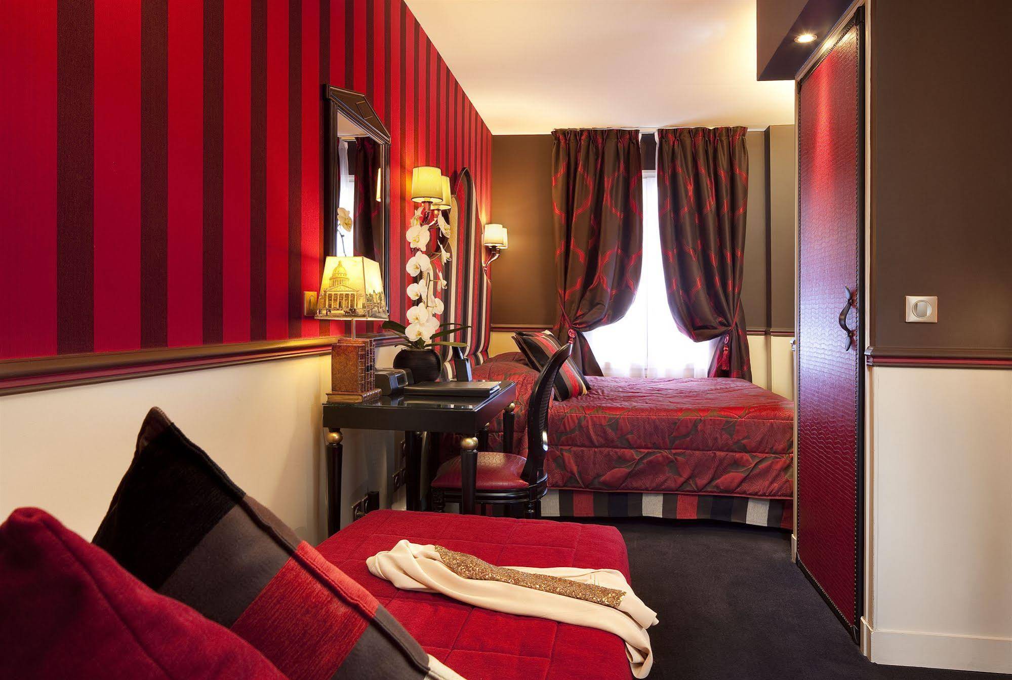 Riviera Elysees