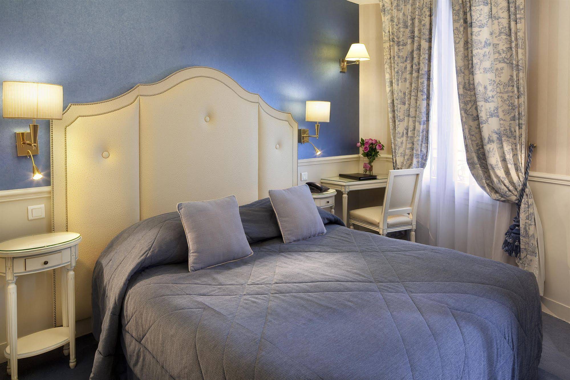 Riviera Elysees