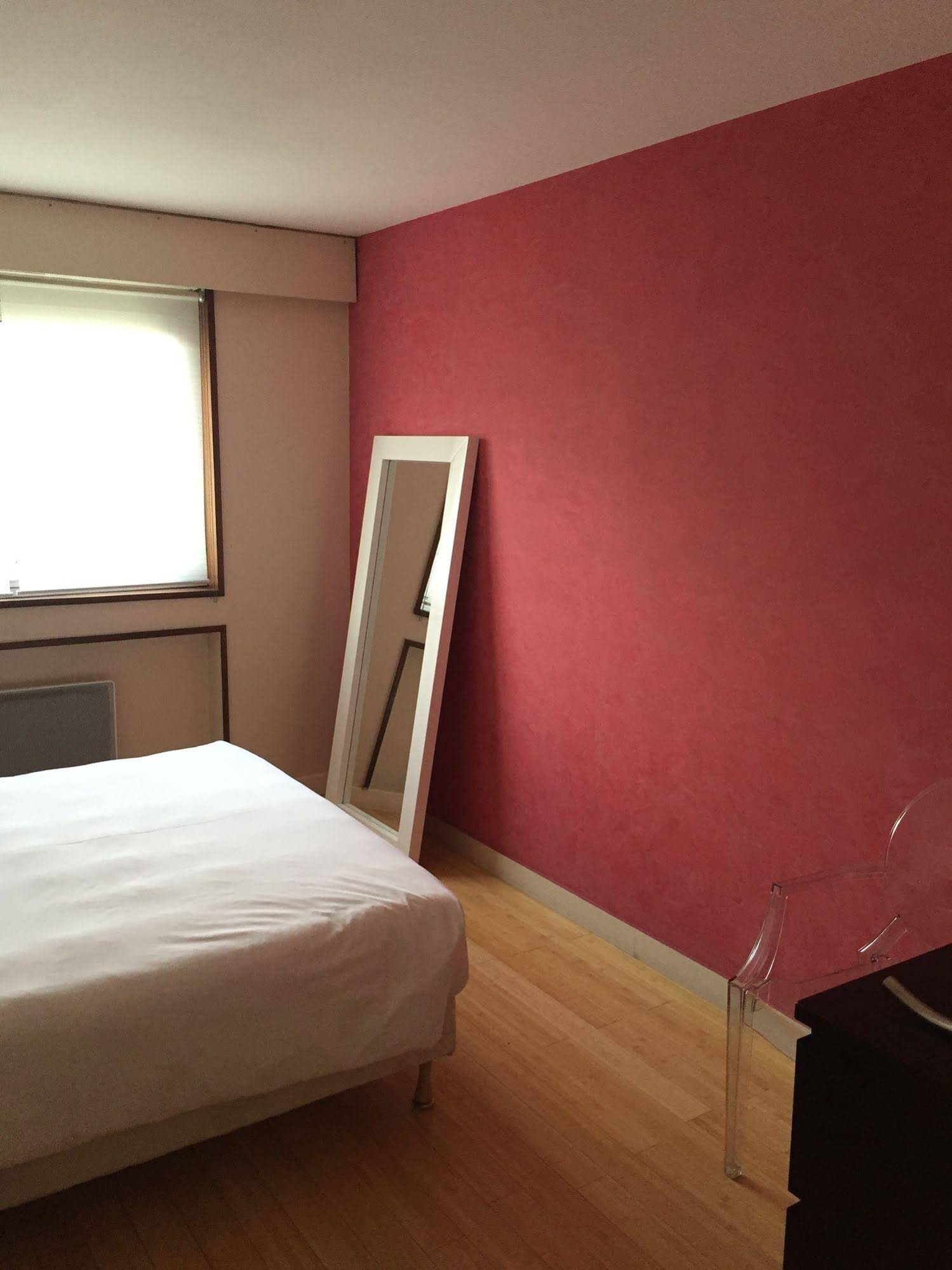 Short Stay Paris Apartments