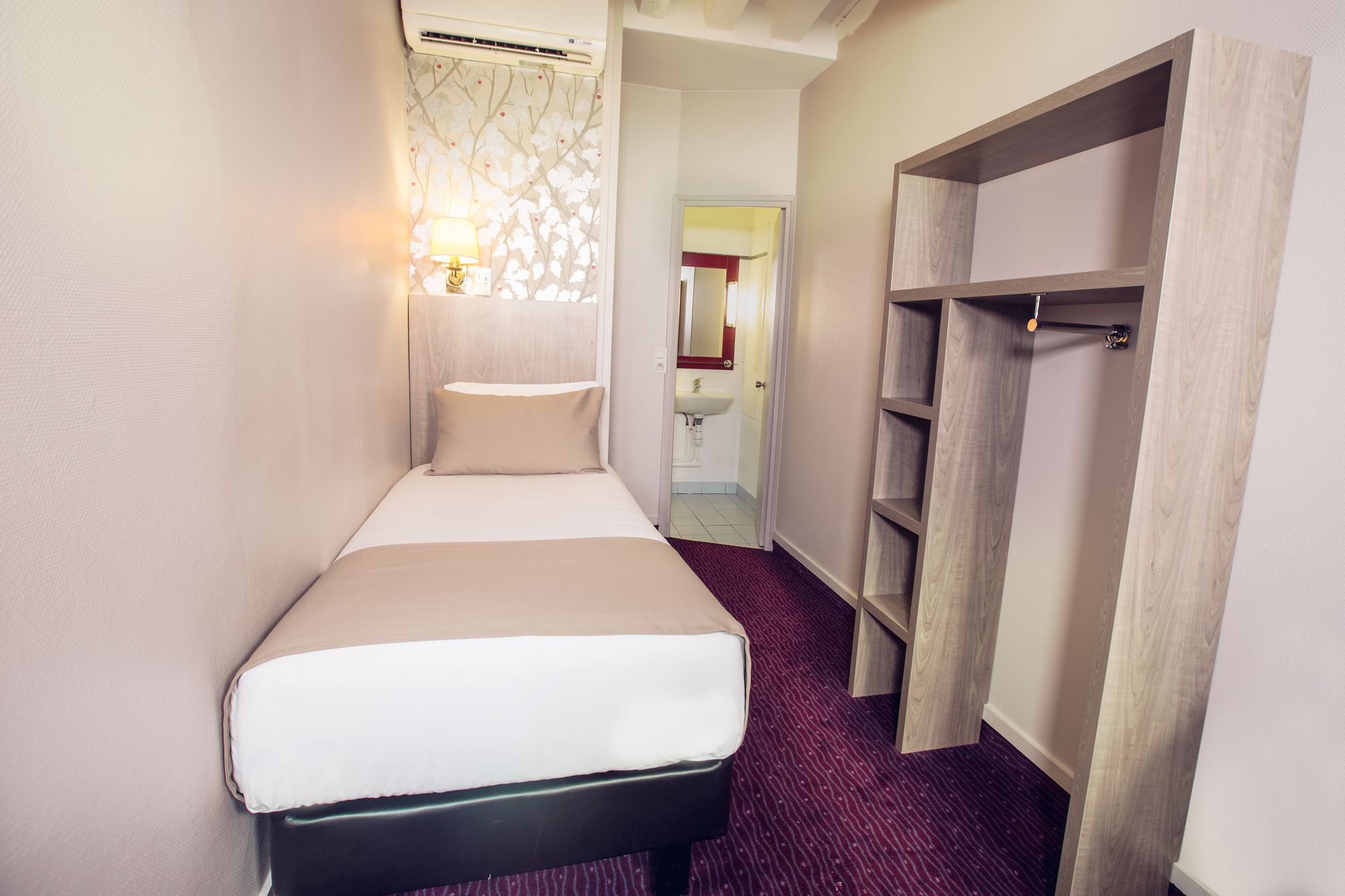 Timhotel Le Louvre