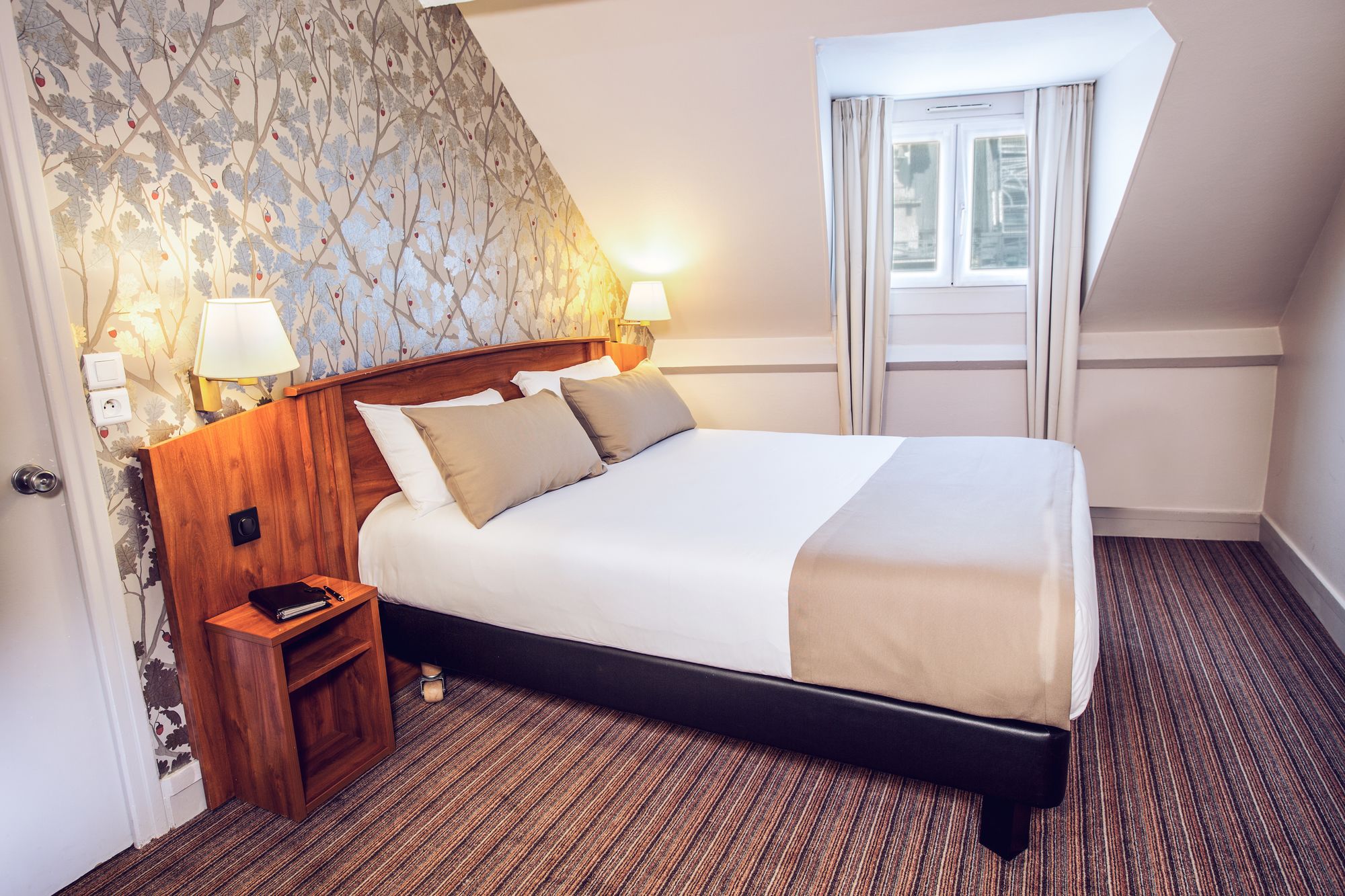Timhotel Le Louvre