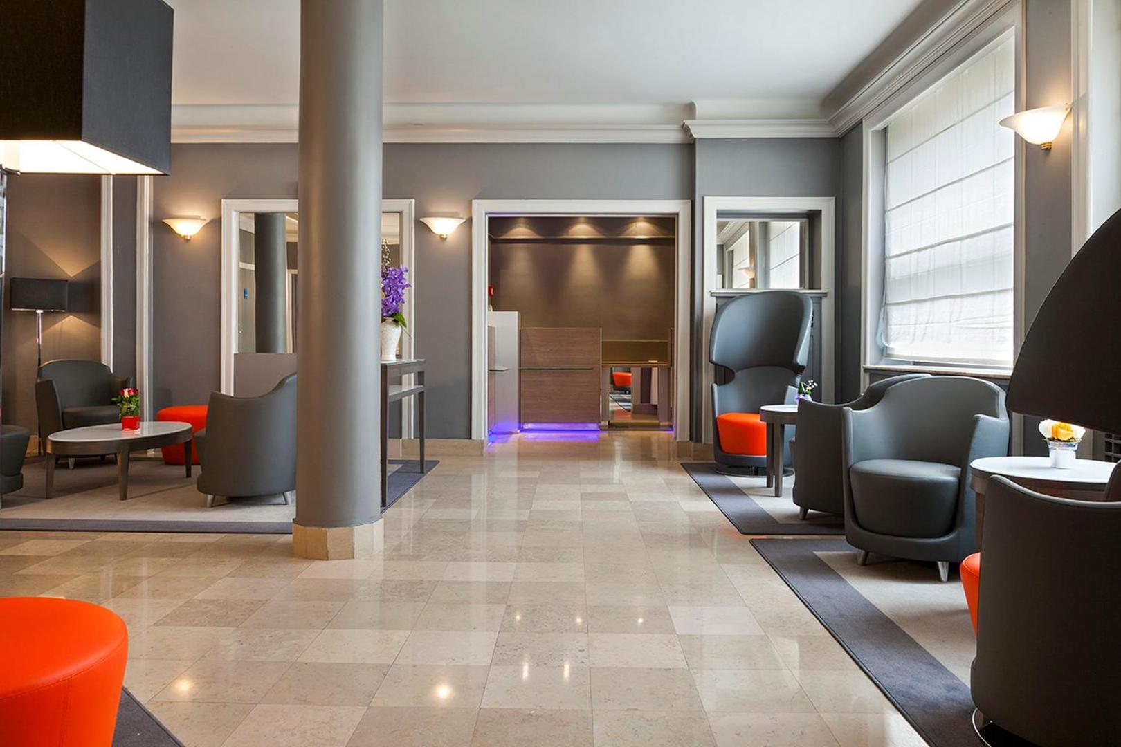 Timhotel Opéra Blanche Fontaine