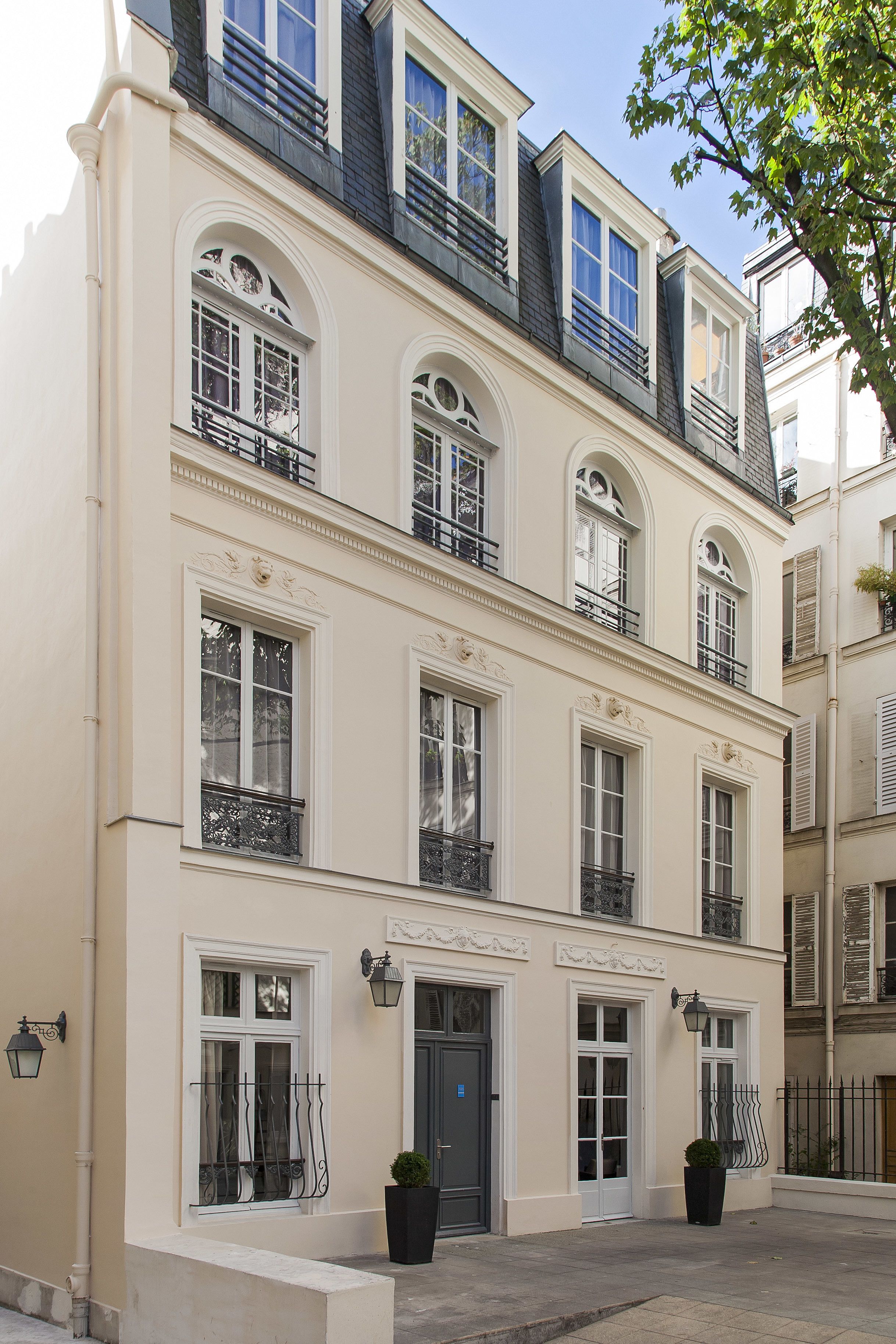 Timhotel Opéra Blanche Fontaine