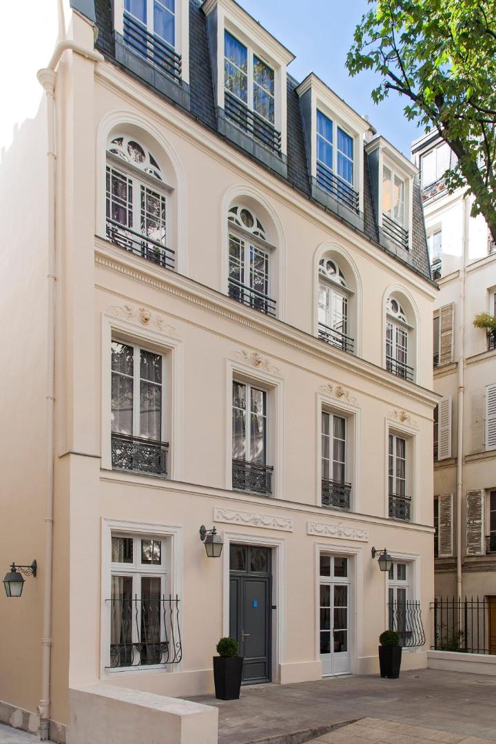 Timhotel Opéra Blanche Fontaine