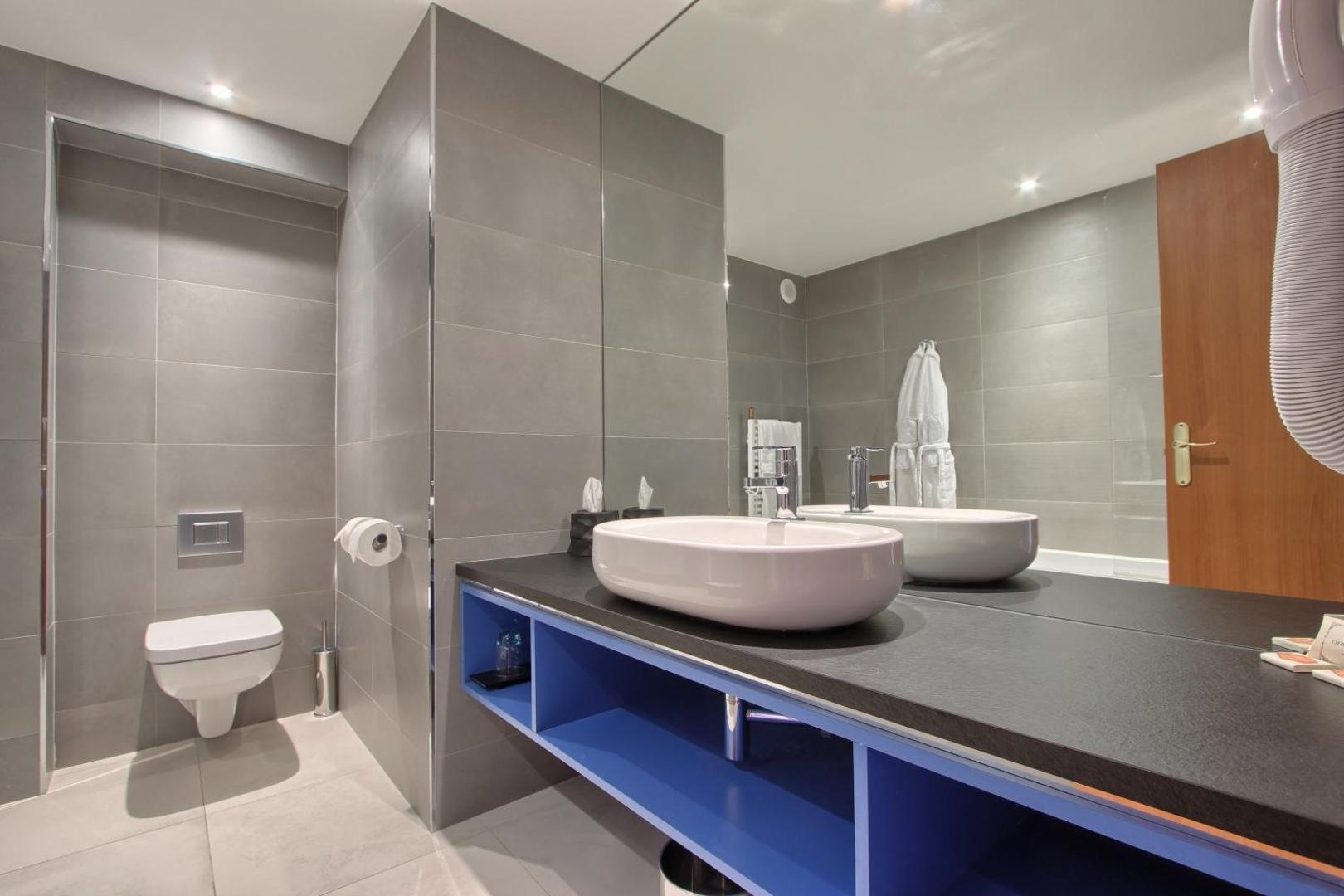 Timhotel Opéra Blanche Fontaine