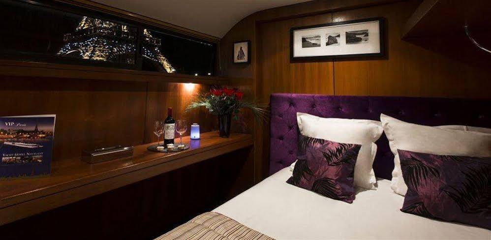 VIP Paris Yacht Hotel