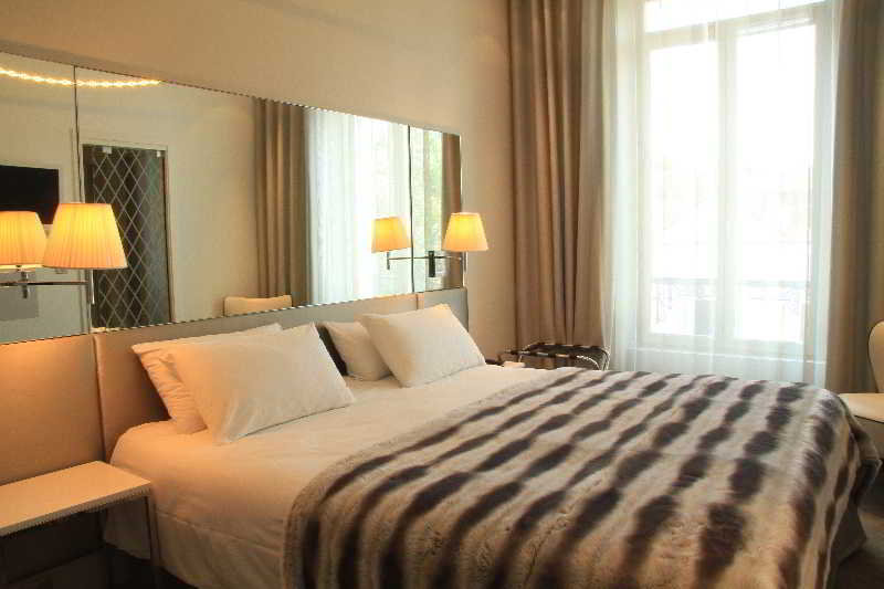 Hotel Le Cesar