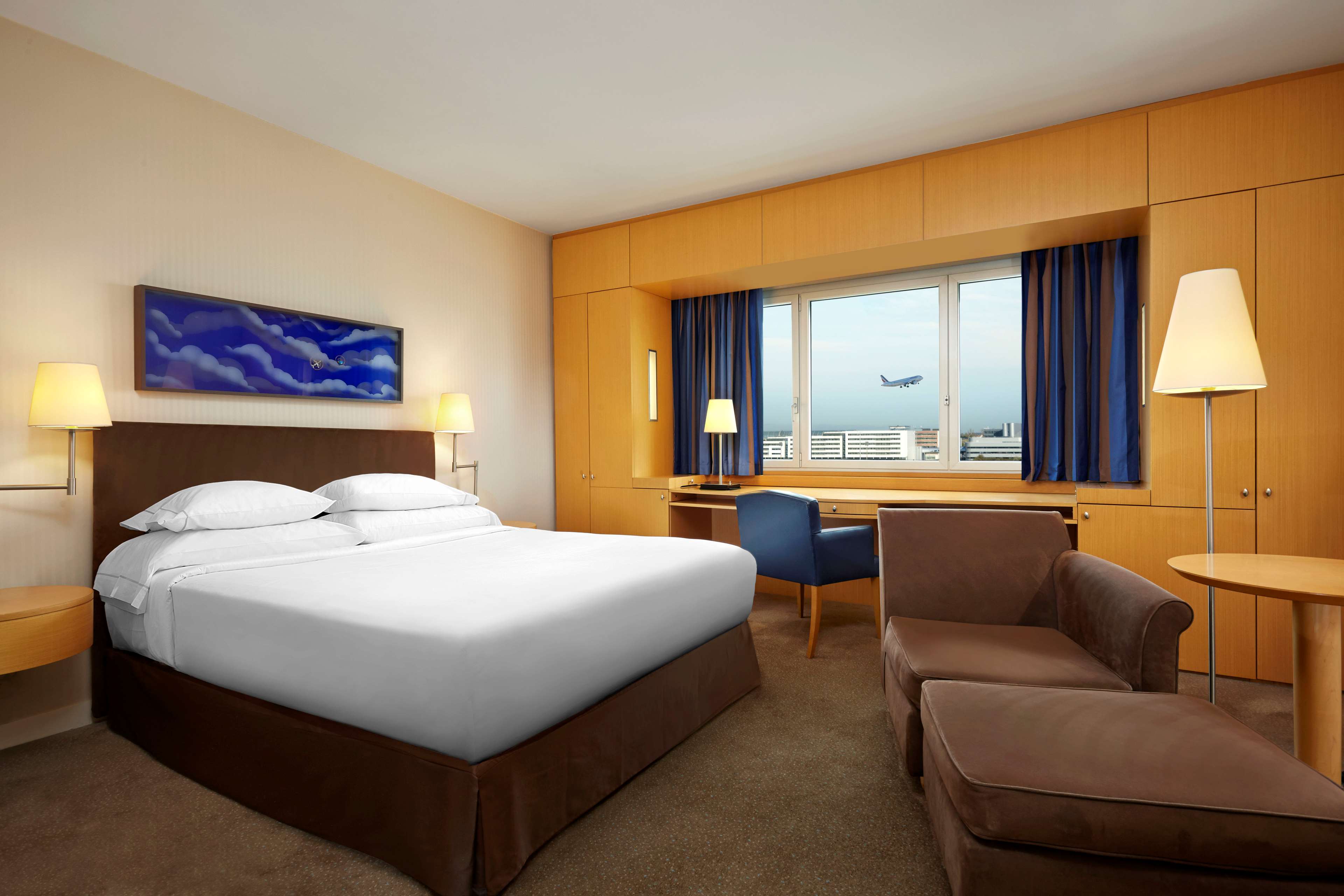 Sheraton Paris Airport Hotel & Conference Centre