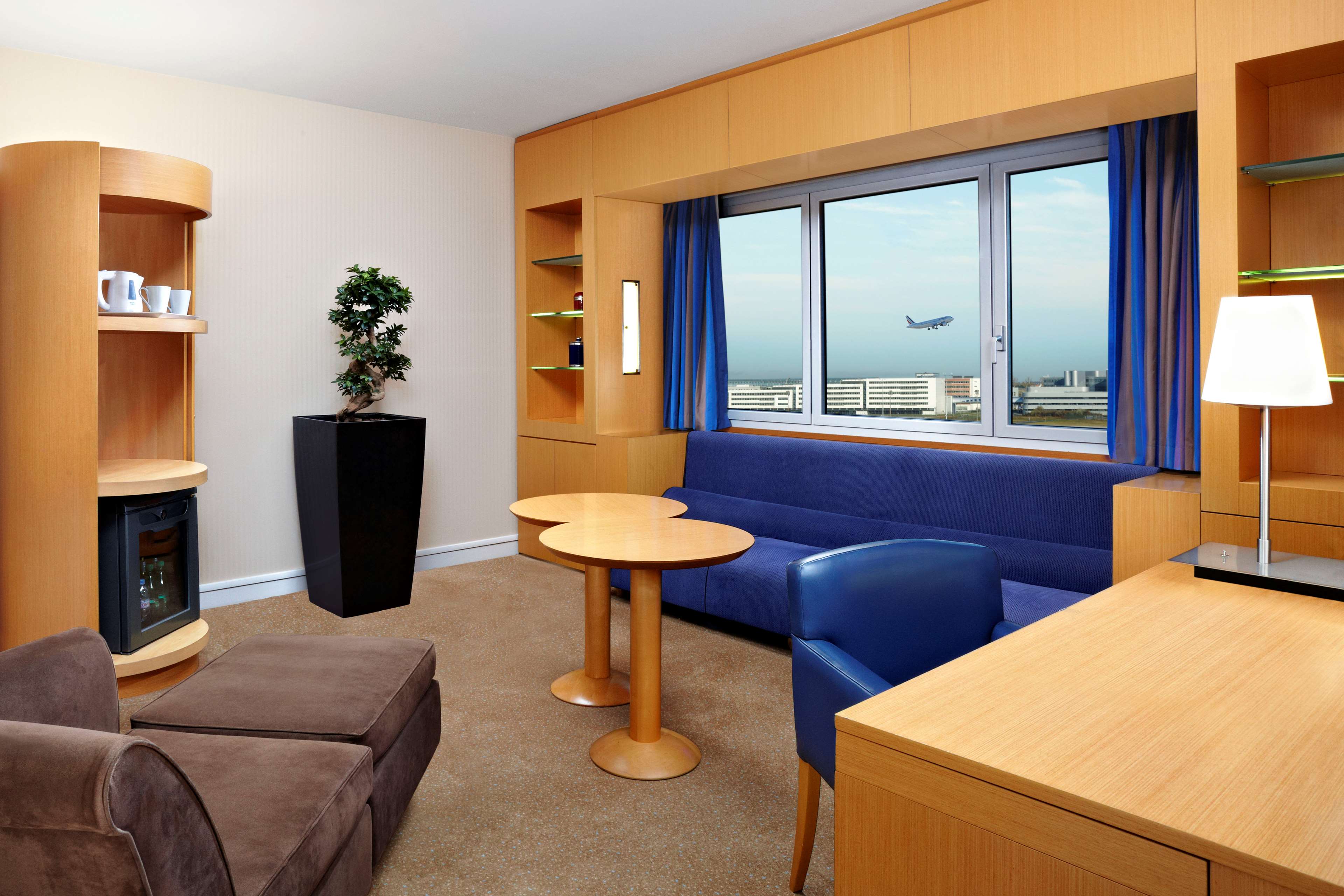 Sheraton Paris Airport Hotel & Conference Centre