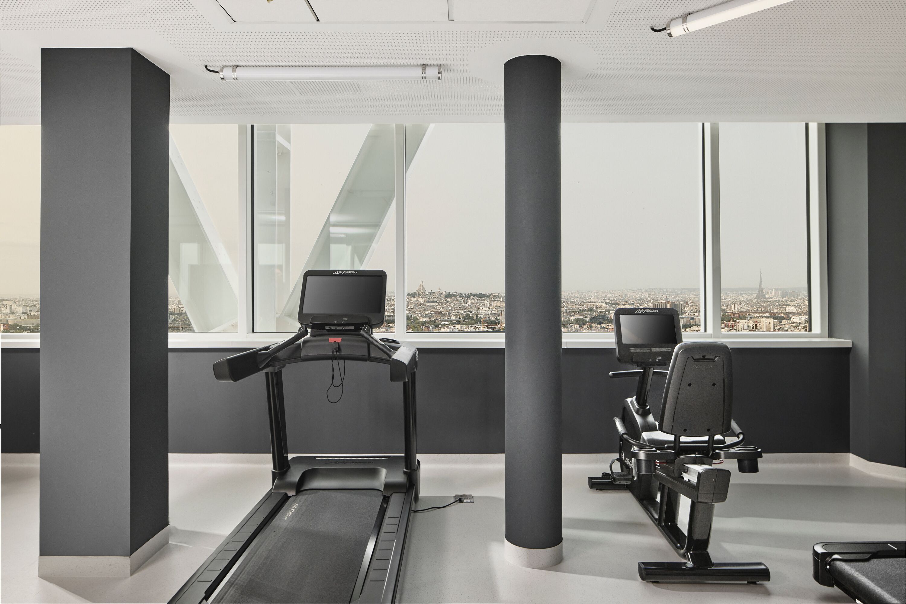 H4 Hotel Wyndham Paris Pleyel Resort