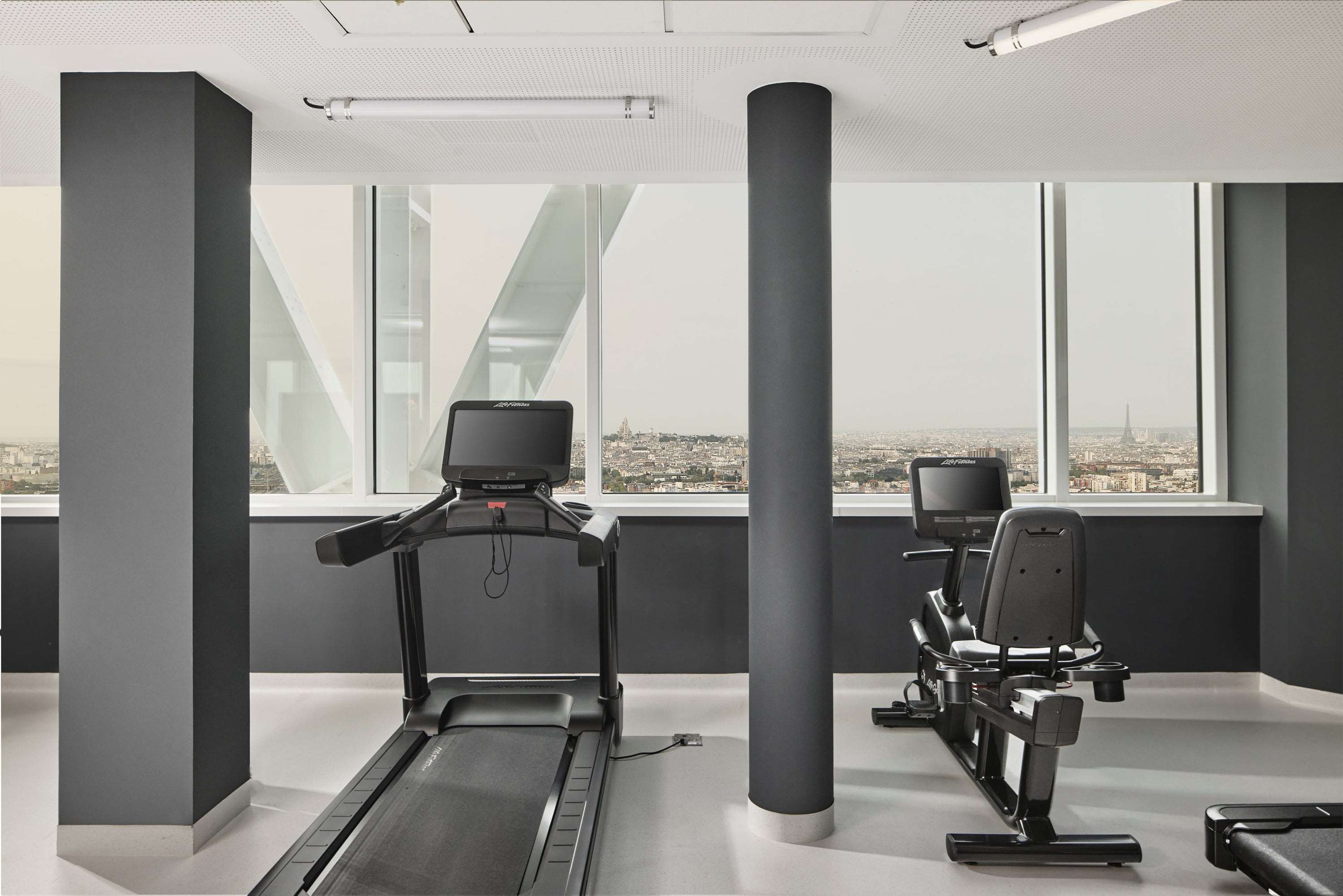 H4 Hotel Wyndham Paris Pleyel Resort